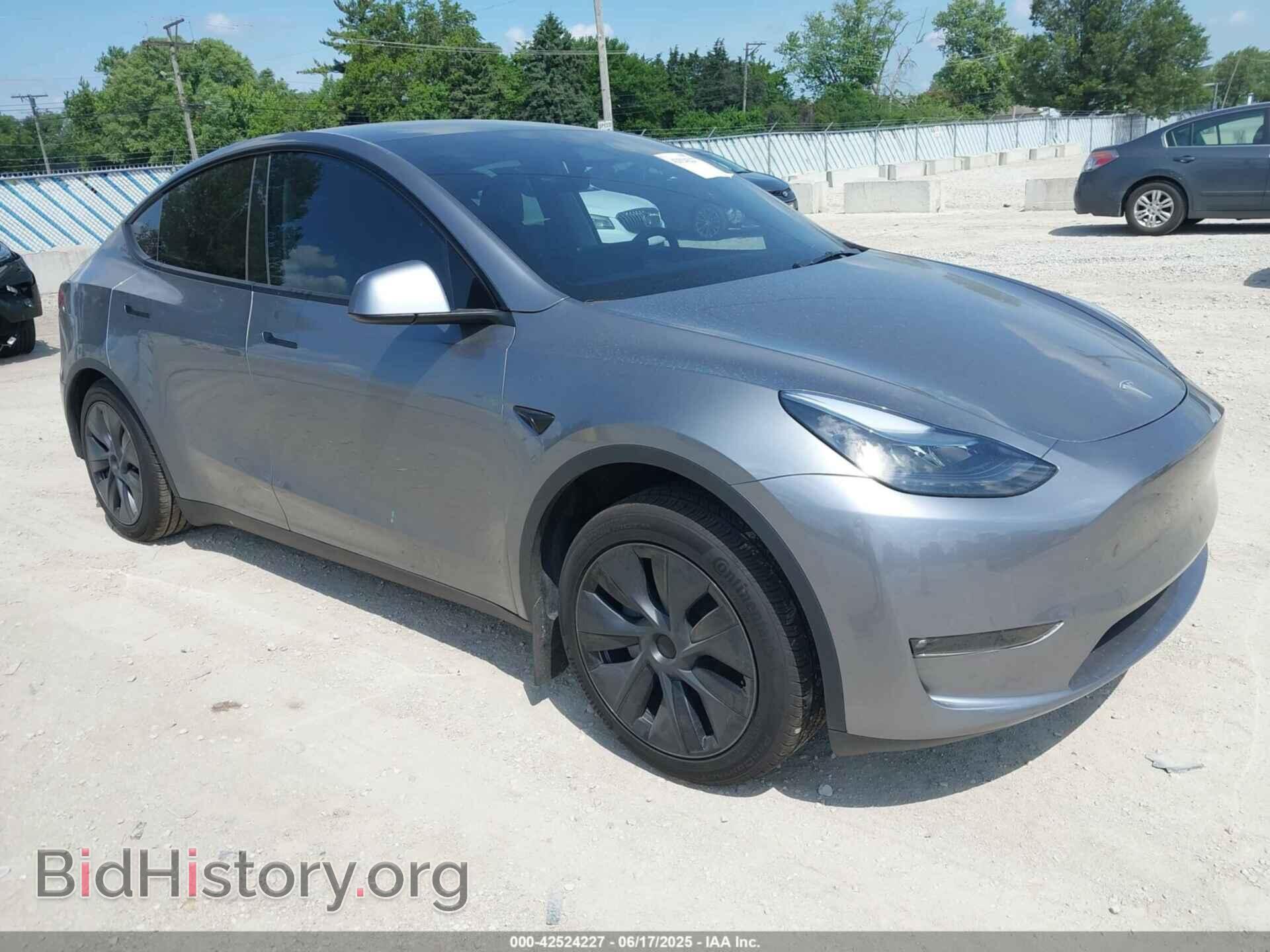 Фотография 7SAYGDEE8SF224733 - TESLA MODEL Y 2025