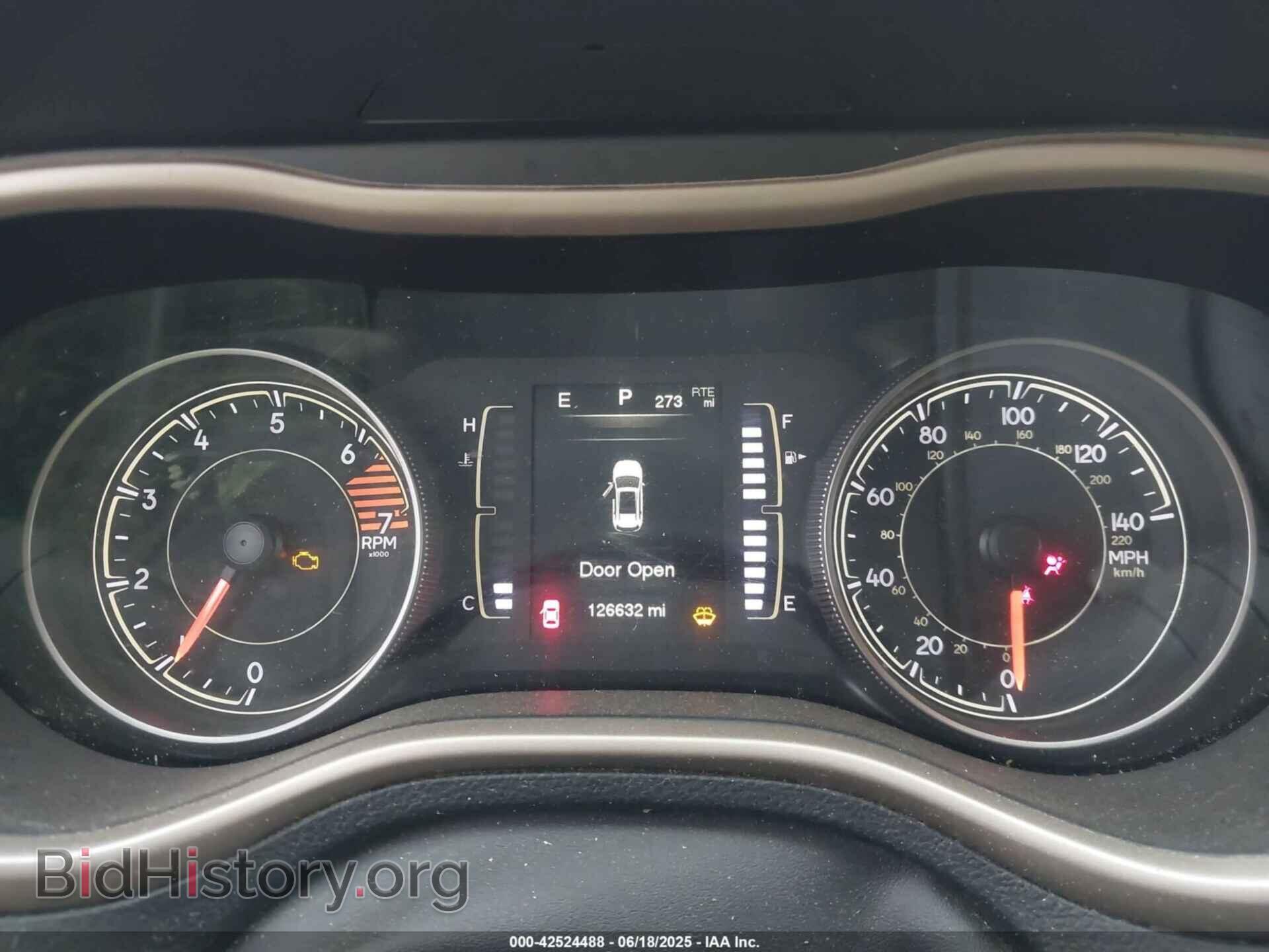 2016 JEEP CHEROKEE - VIN: 1C4PJMCB1GW340555 - Фото 7