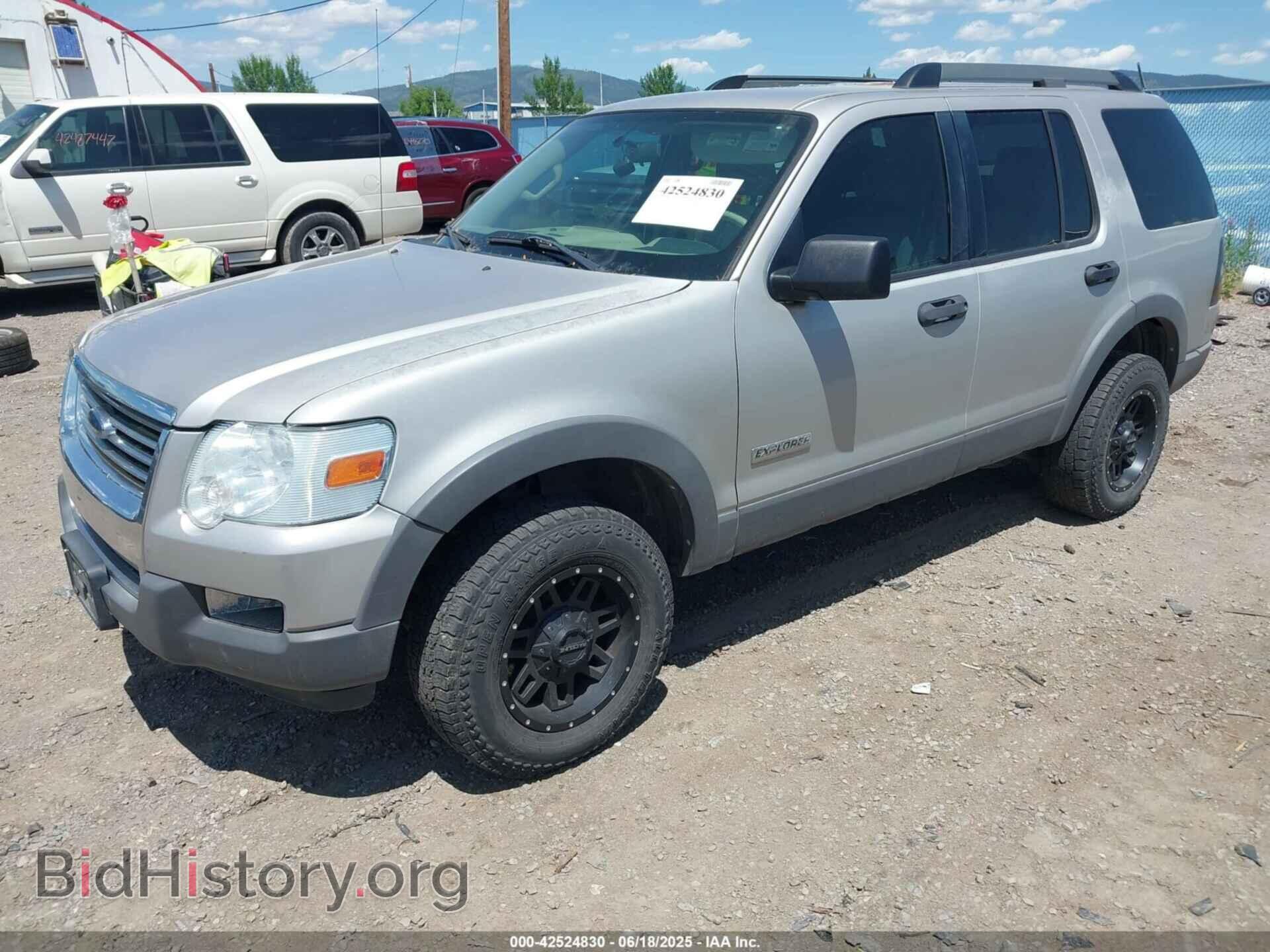 2006 FORD EXPLORER - VIN: 1FMEU73E76UA80890 - Photo 2