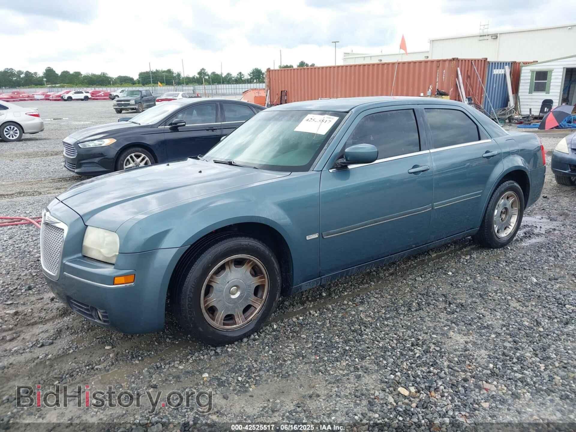 2005 CHRYSLER 300 - VIN: 2C3JA53G85H594576 - Фото 2