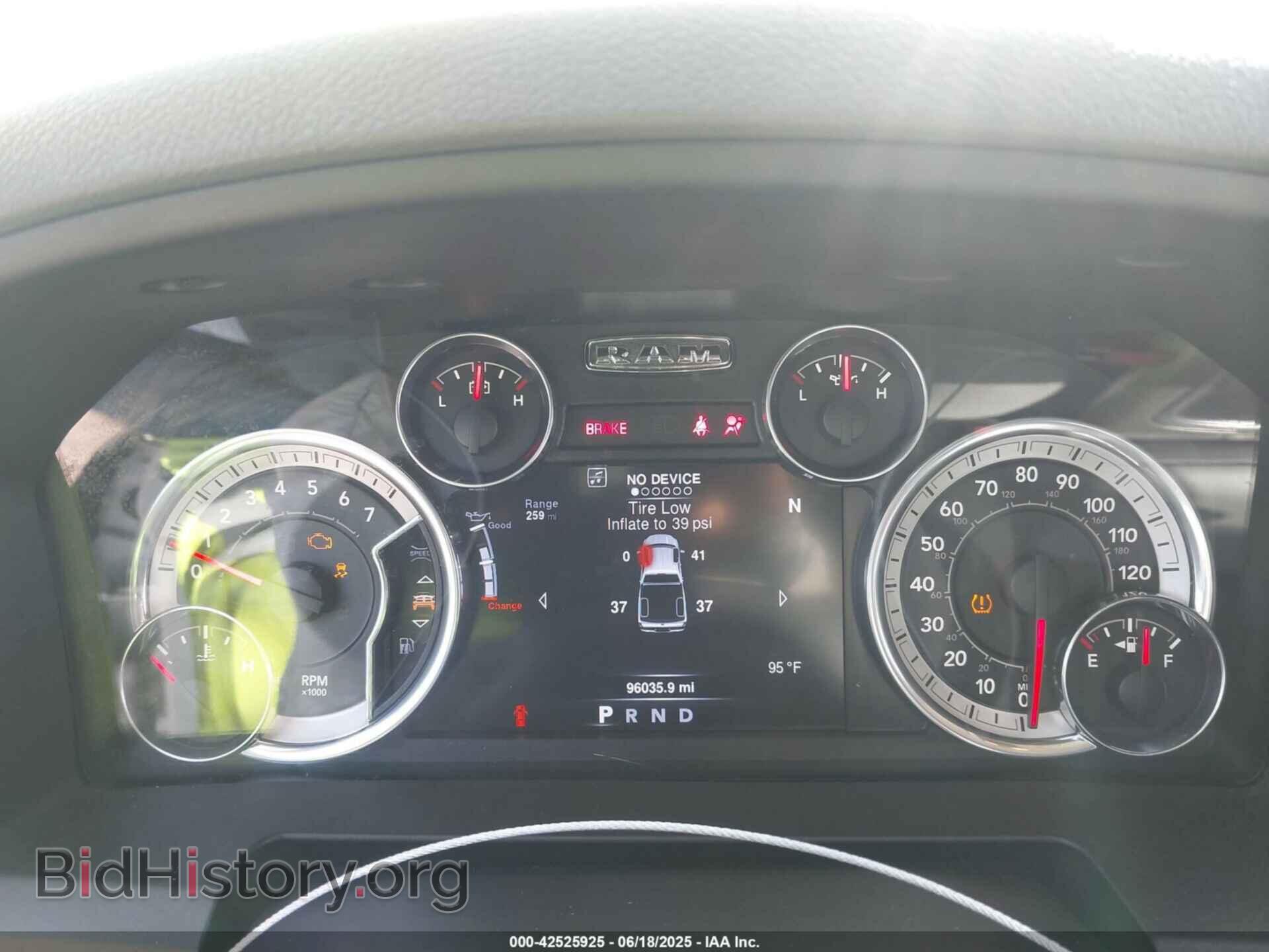 2016 RAM 1500 - VIN: 1C6RR7LT0GS303023 - Фото 7