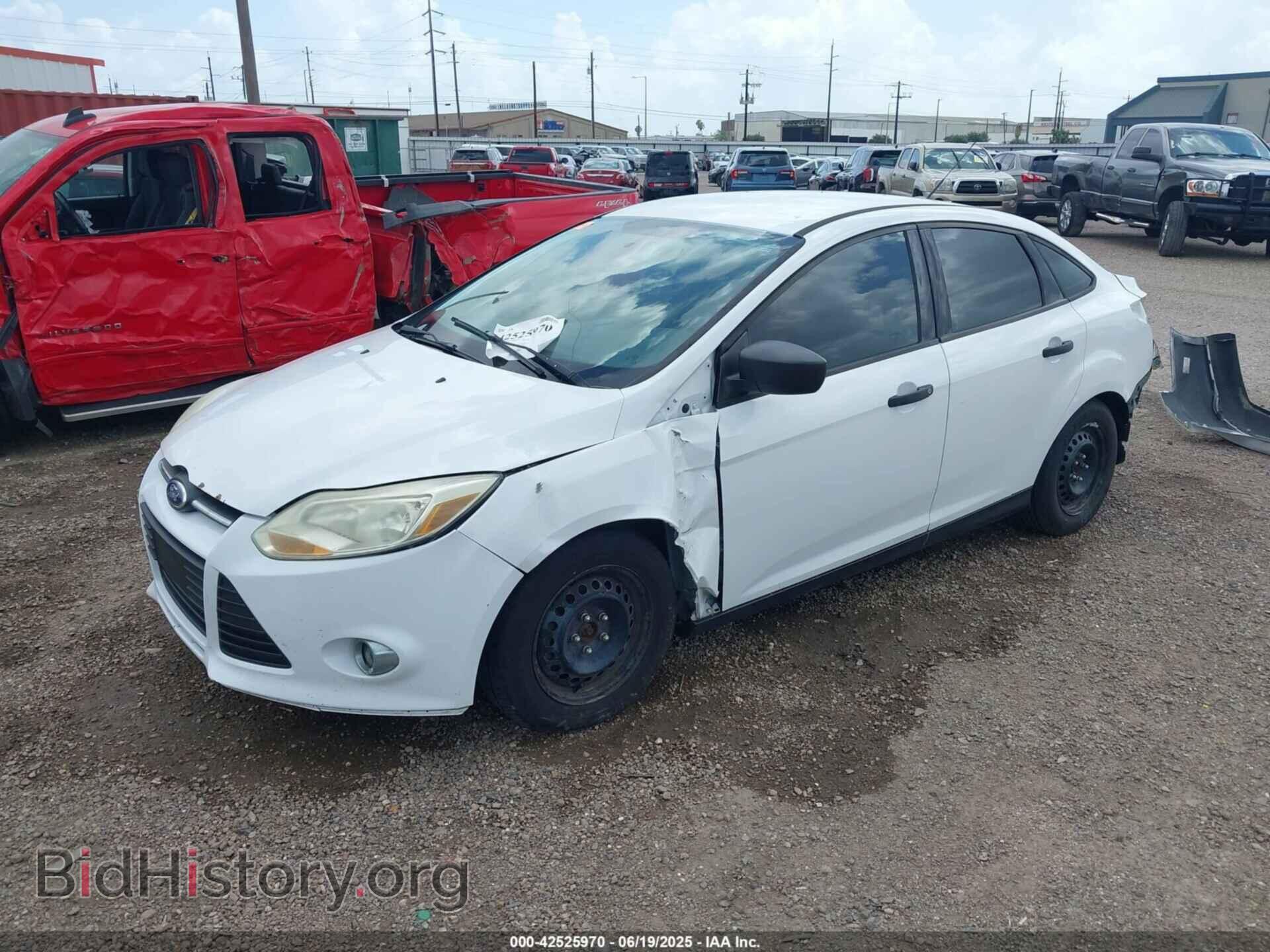 2014 FORD FOCUS - VIN: 1FADP3E28EL293764 - Фото 2