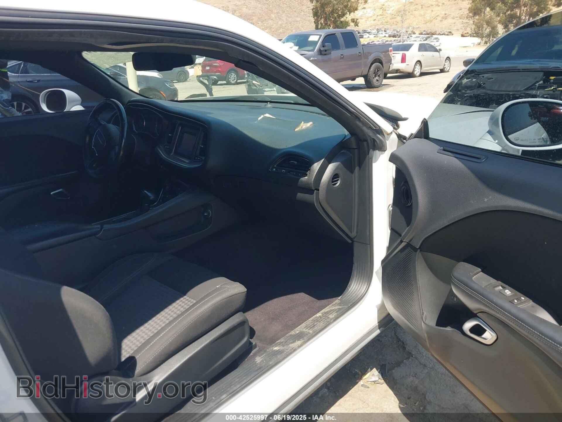 2017 DODGE CHALLENGER - VIN: 2C3CDZAG3HH578123 - Фото 5