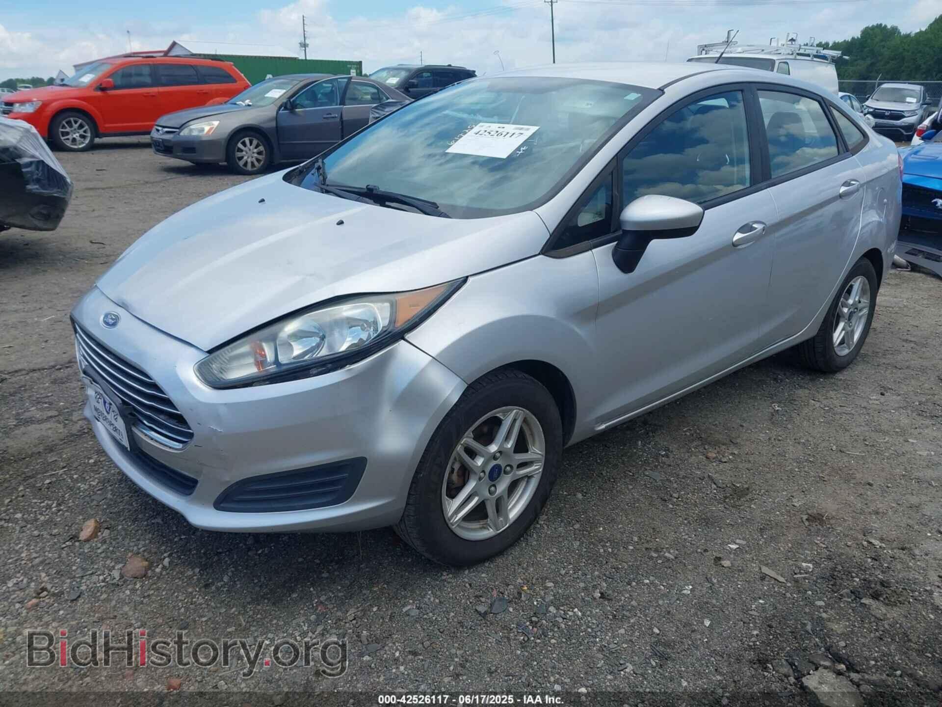 2017 FORD FIESTA - VIN: 3FADP4BJ0HM113231 - Фото 2