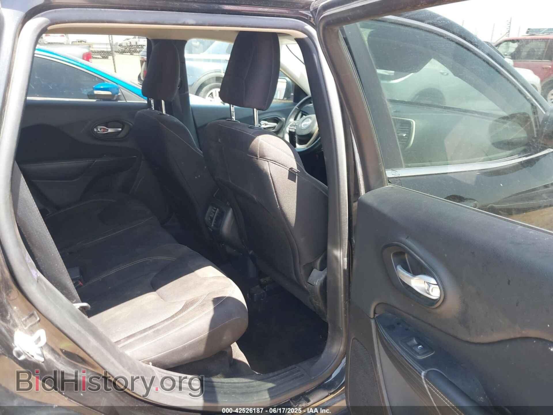 2015 JEEP CHEROKEE - VIN: 1C4PJLCB0FW656893 - Фото 8