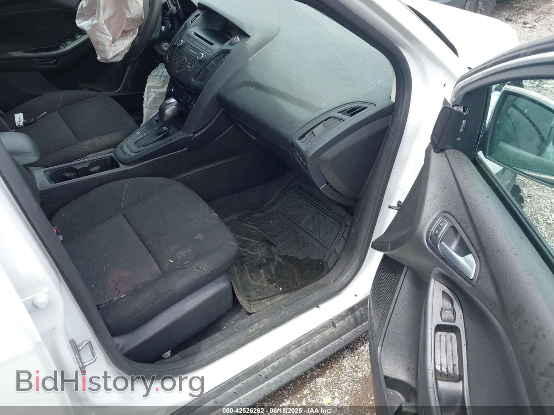 2016 FORD FOCUS - VIN: 1FADP3F2XGL327799 - Фото 5