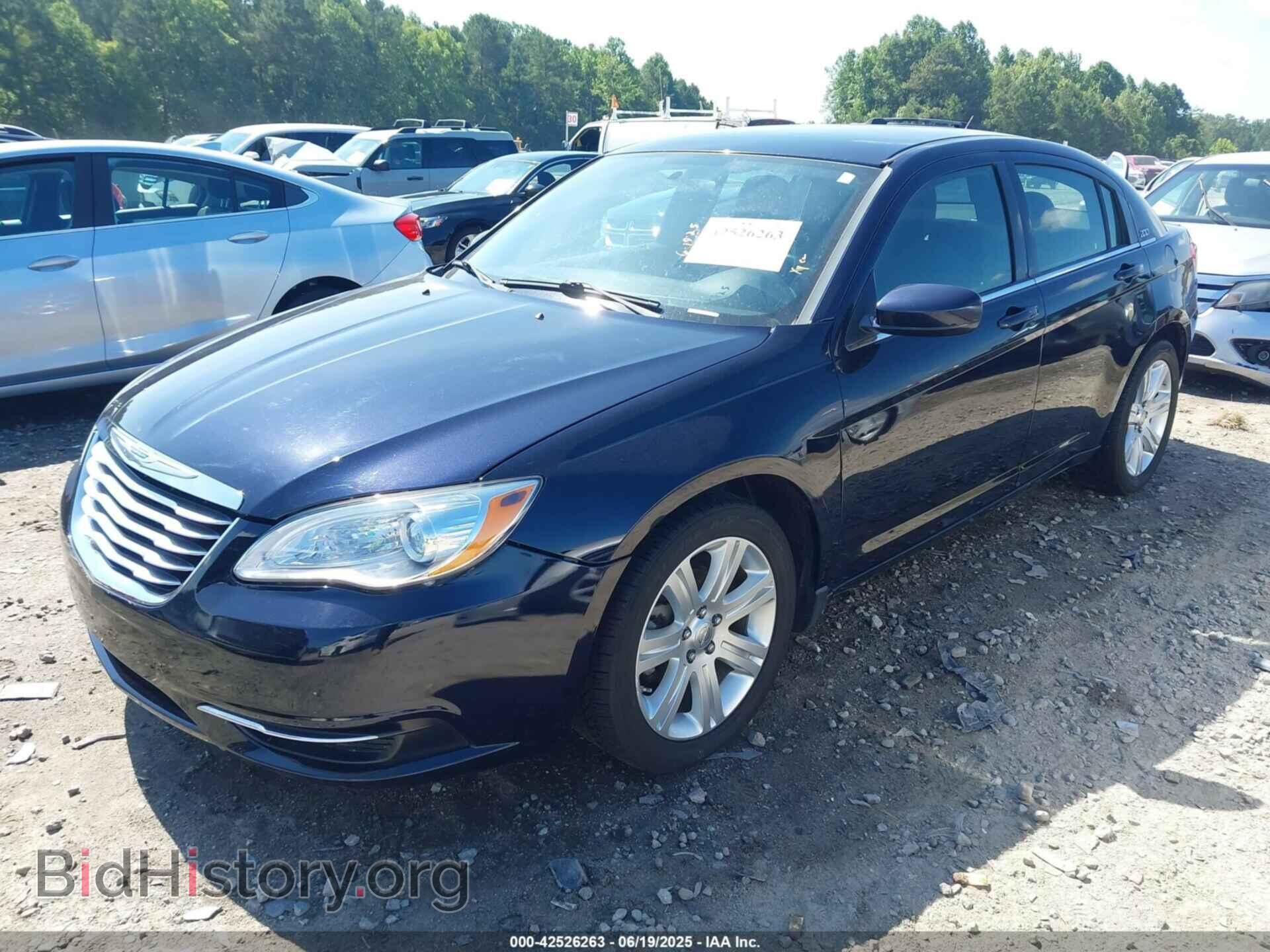 2012 CHRYSLER 200 - VIN: 1C3CCBBB5CN197547 - Фото 2