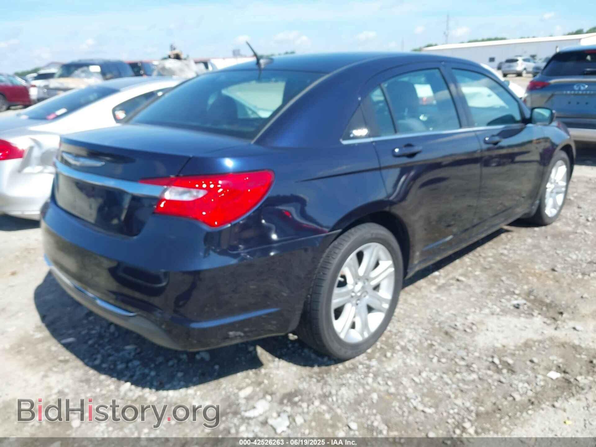 2012 CHRYSLER 200 - VIN: 1C3CCBBB5CN197547 - Фото 4