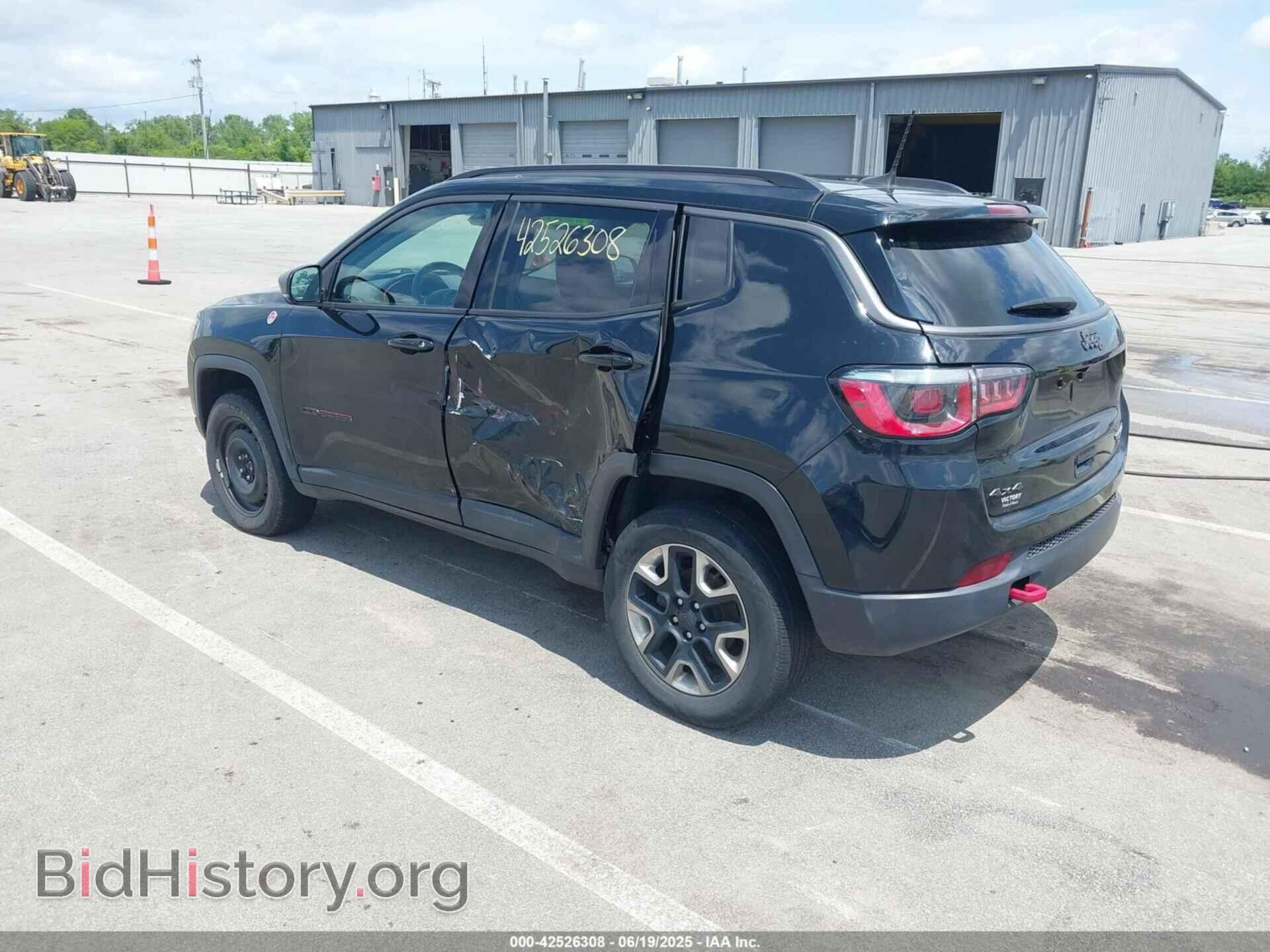 2018 JEEP COMPASS - VIN: 3C4NJDDB1JT308207 - Фото 3