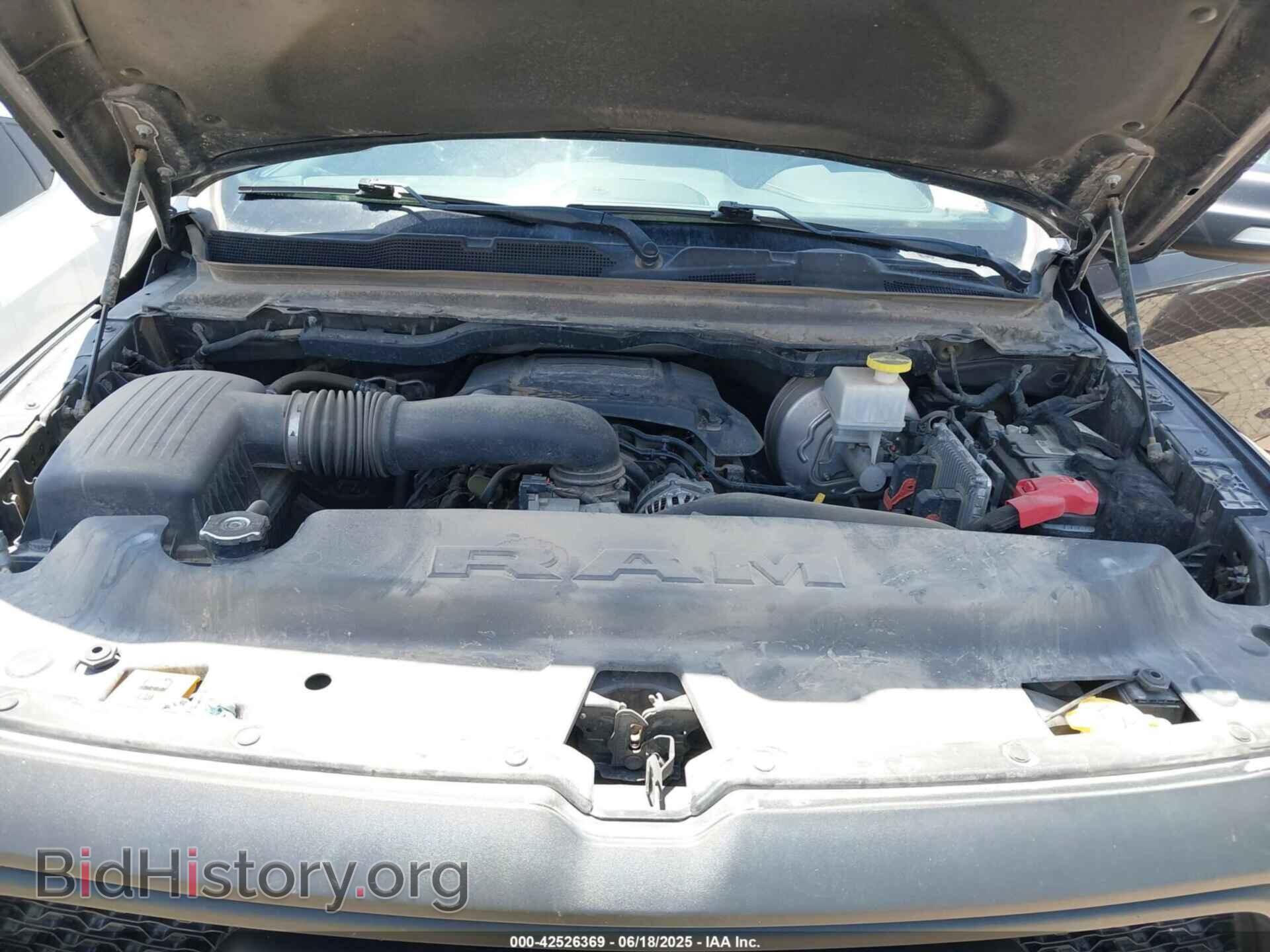 2020 RAM 1500 - VIN: 1C6SRFLT1LN398728 - Фото 10