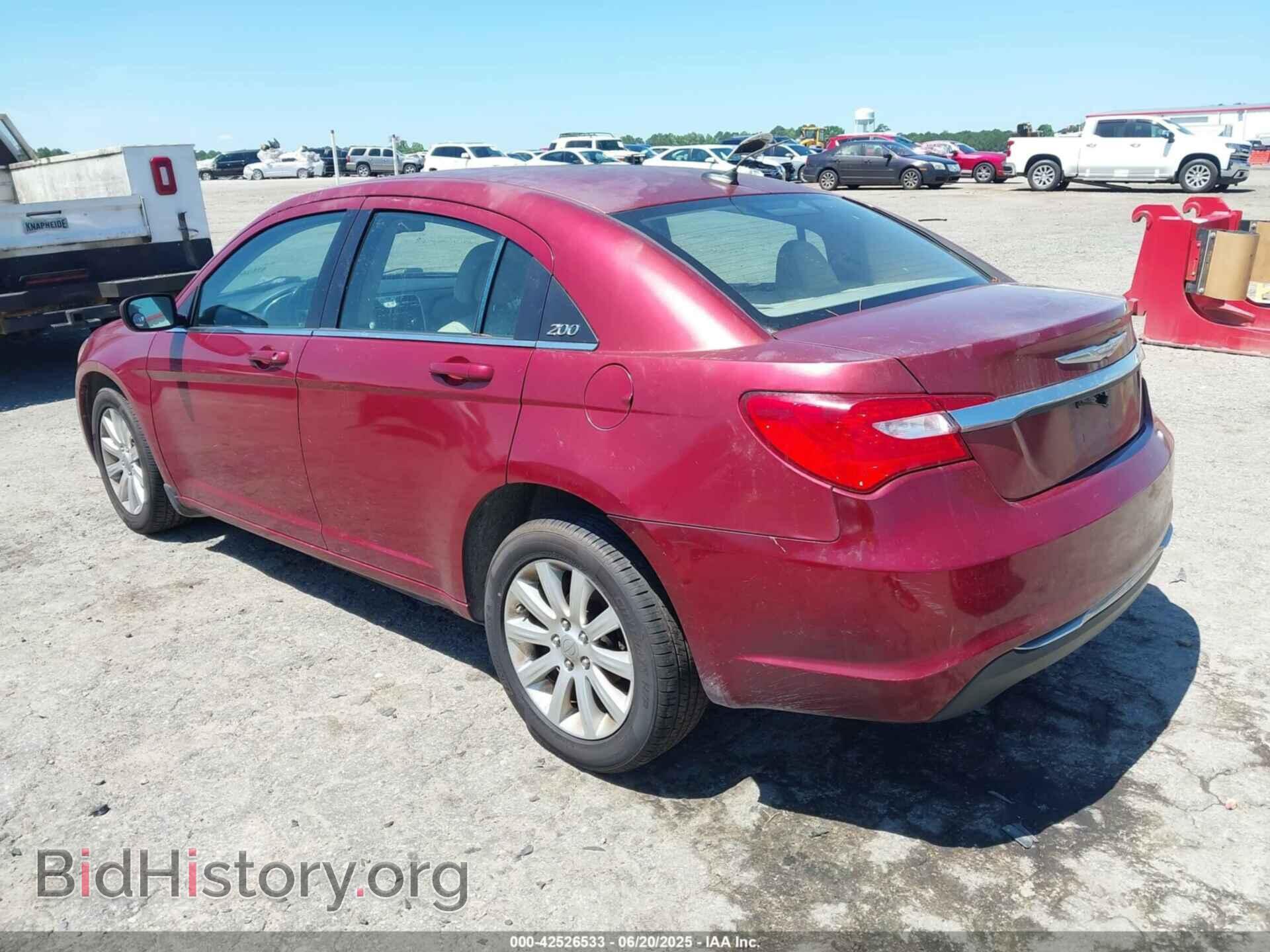 2011 CHRYSLER 200 - VIN: 1C3BC1FB4BN592804 - Фото 3