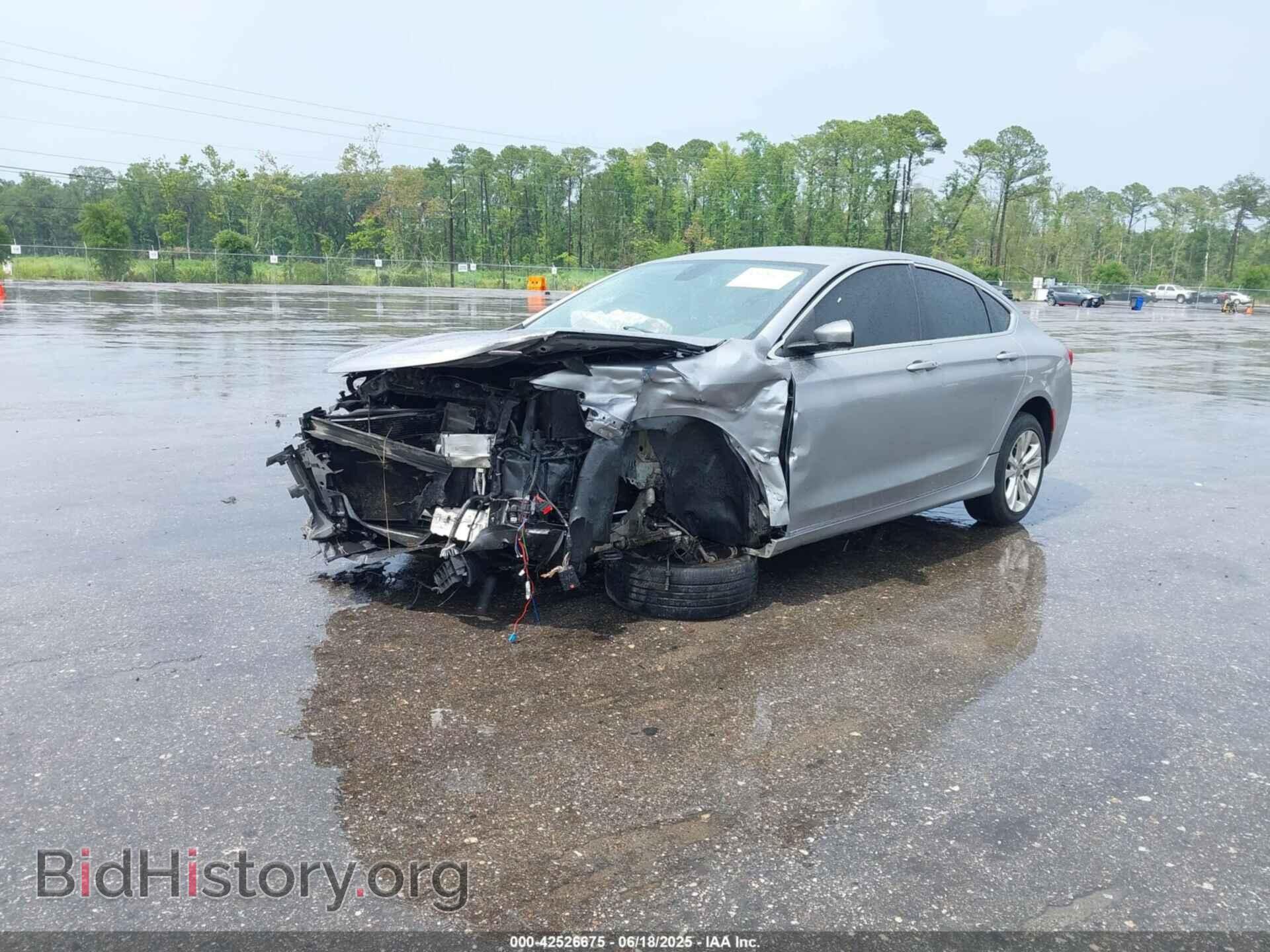 2015 CHRYSLER 200 - VIN: 1C3CCCAB5FN729889 - Фото 2