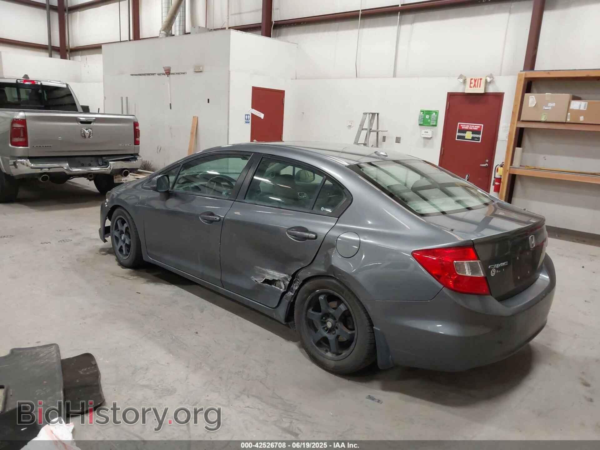 2012 HONDA CIVIC - VIN: 19XFB2F9XCE335736 - Фото 3