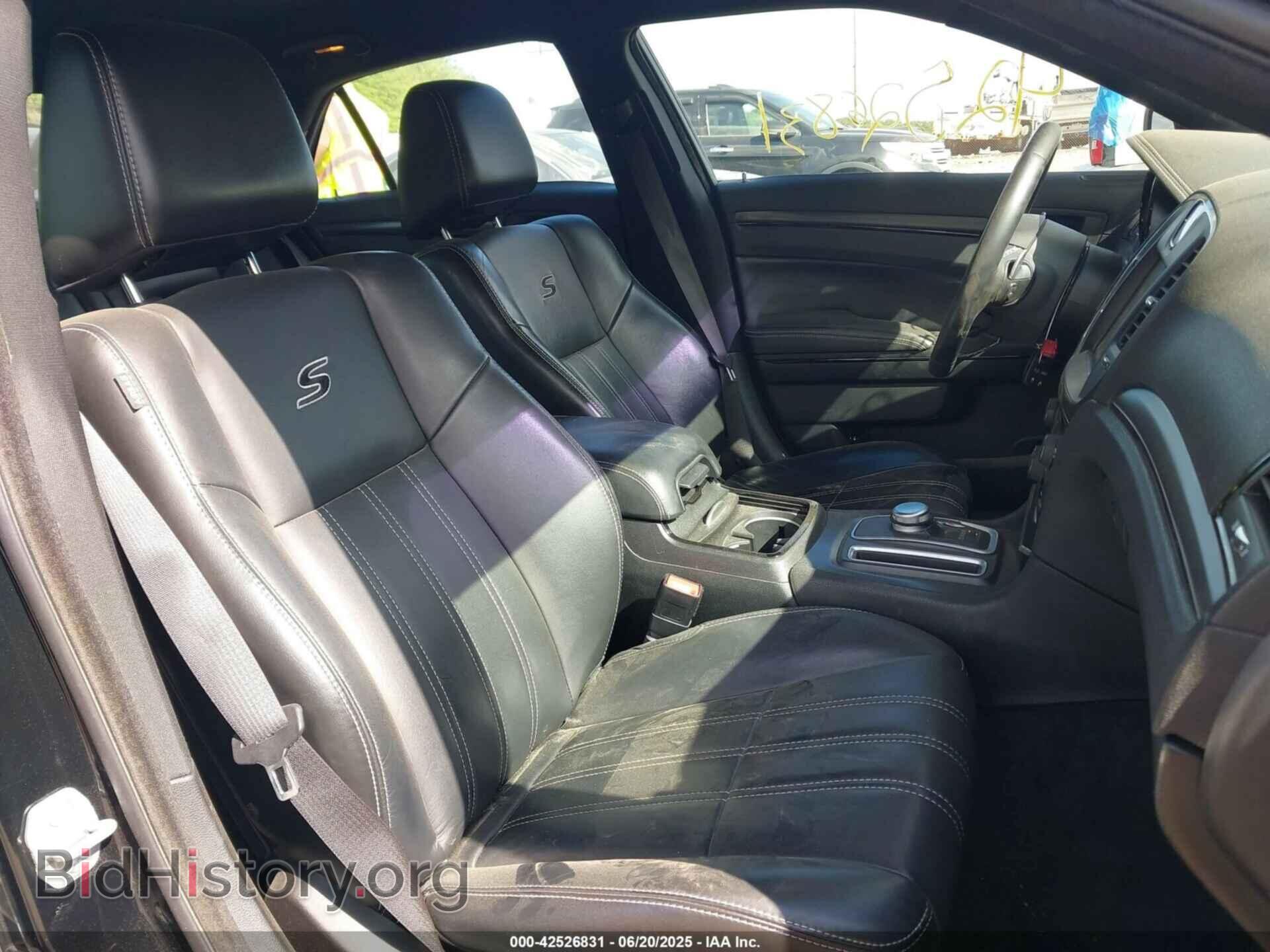 2016 CHRYSLER 300 - VIN: 2C3CCAGG1GH230508 - Фото 5