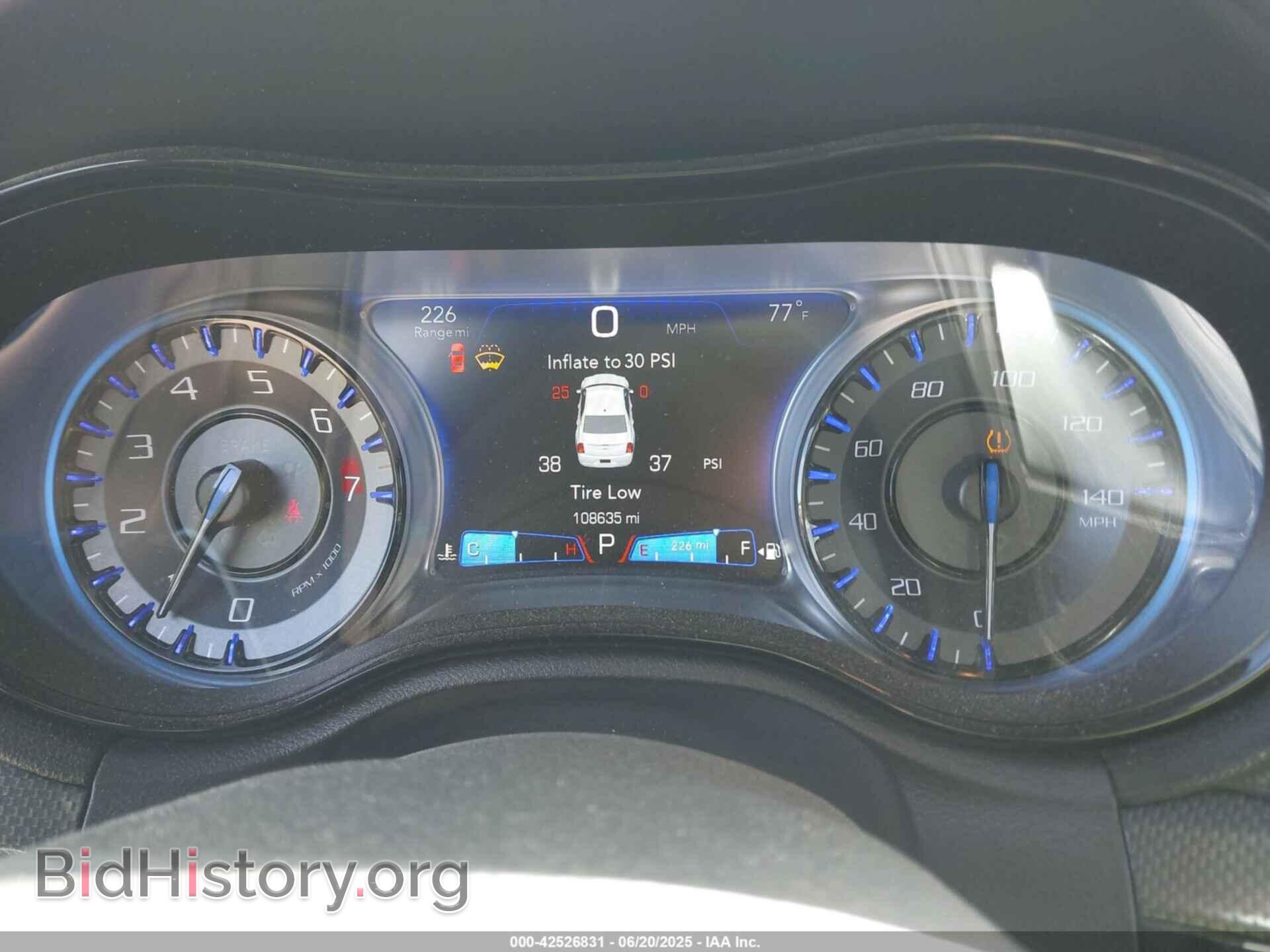 2016 CHRYSLER 300 - VIN: 2C3CCAGG1GH230508 - Фото 7