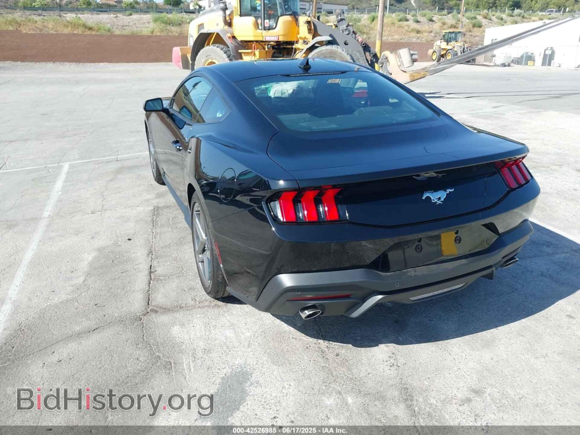 2025 FORD MUSTANG - VIN: 1FA6P8TH8S5114300 - Фото 3