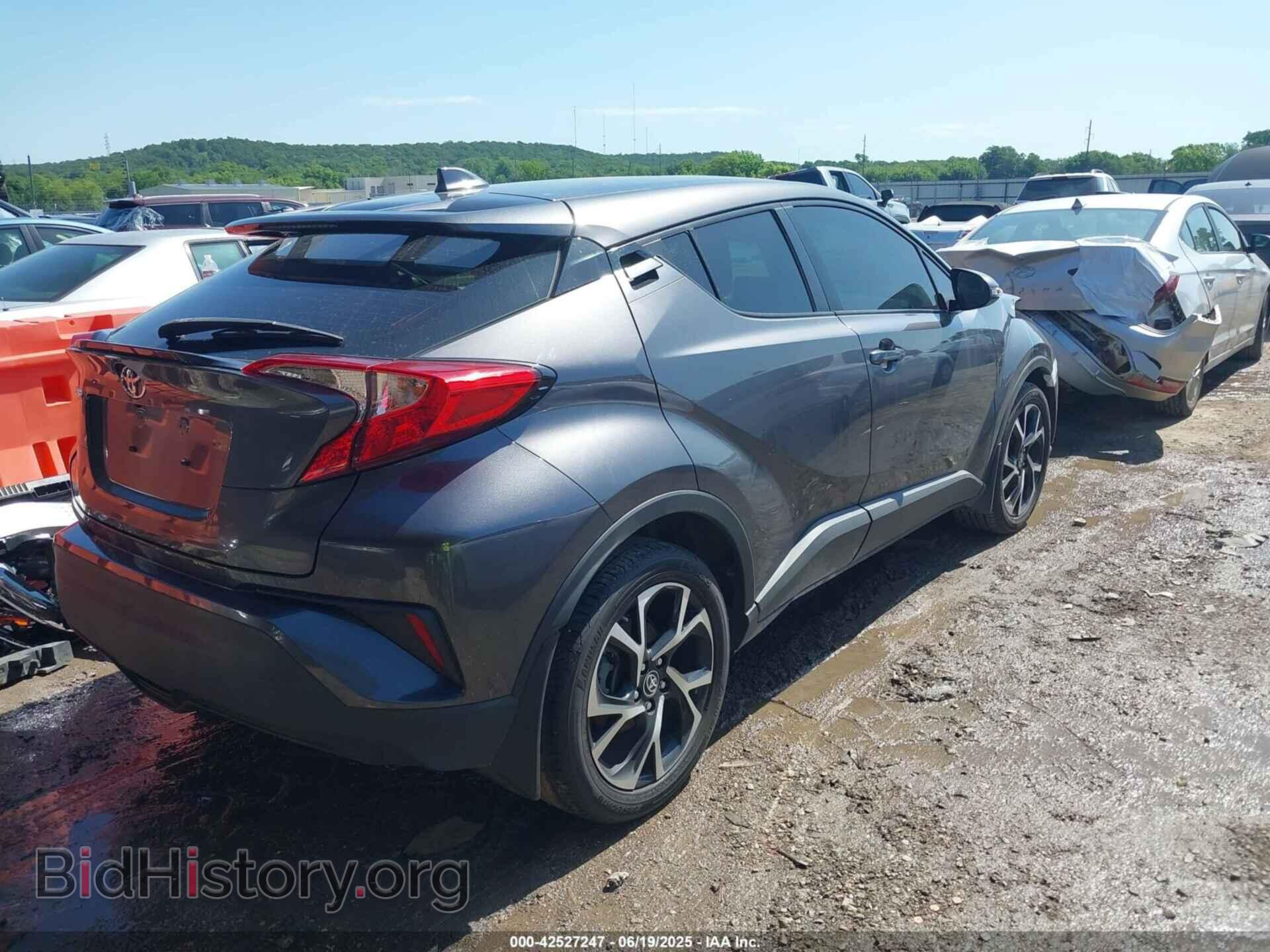 2021 TOYOTA C-HR - VIN: JTNKHMBX2M1115438 - Фото 4