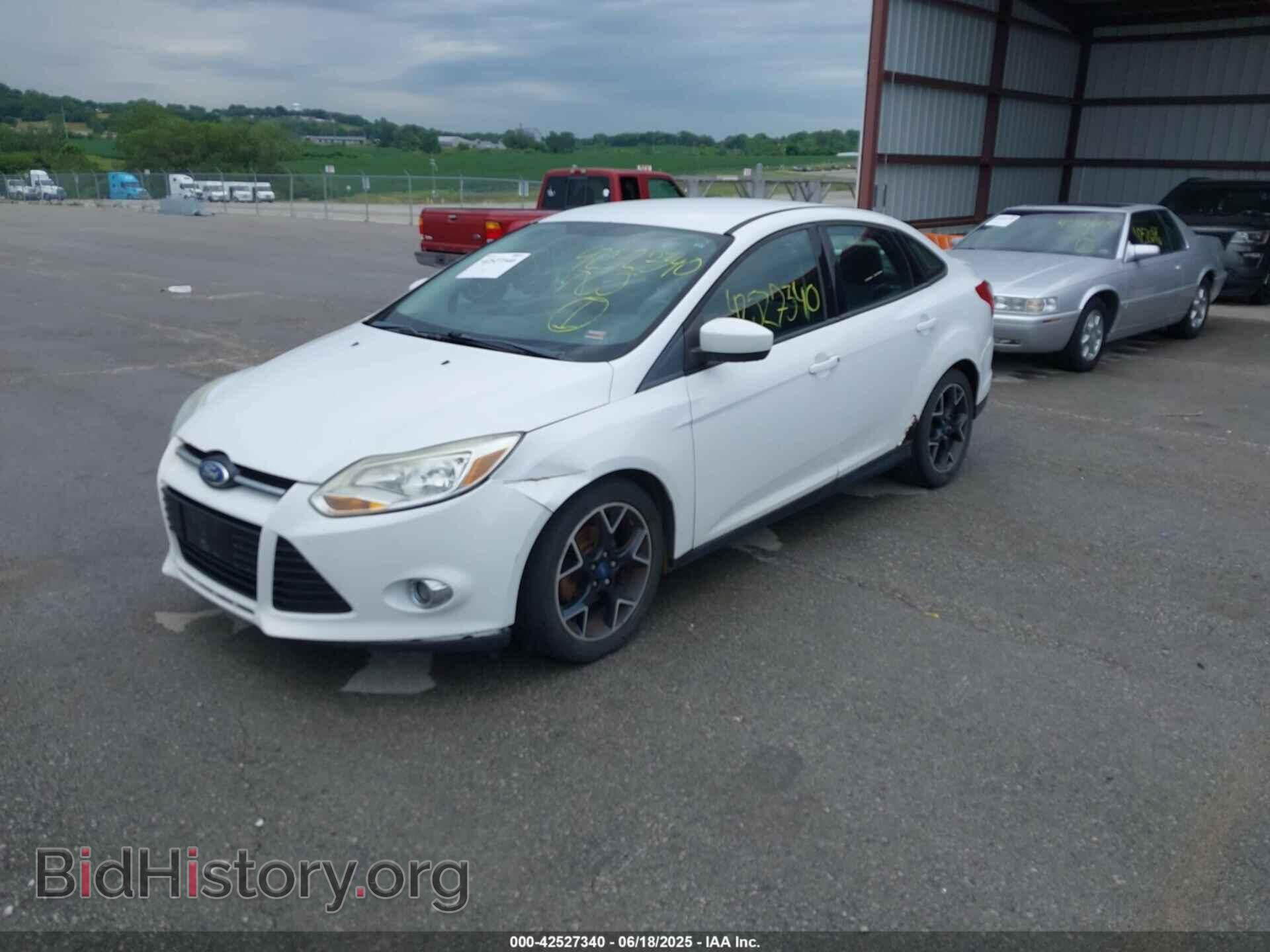 2012 FORD FOCUS - VIN: 1FAHP3F27CL142427 - Фото 2