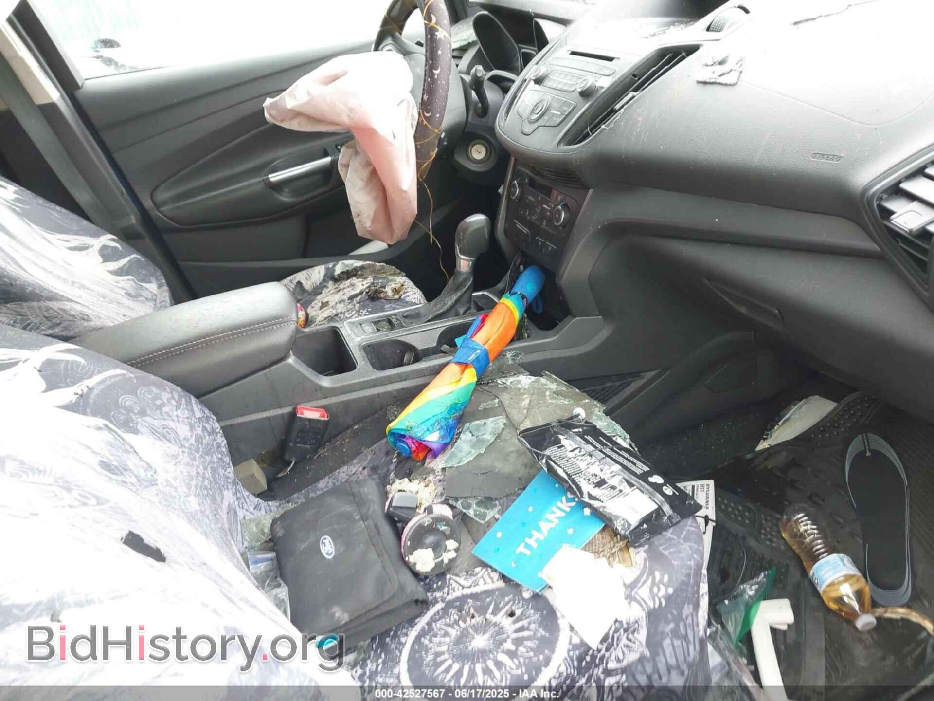 2017 FORD ESCAPE - VIN: 1FMCU0GD8HUB88261 - Photo 5