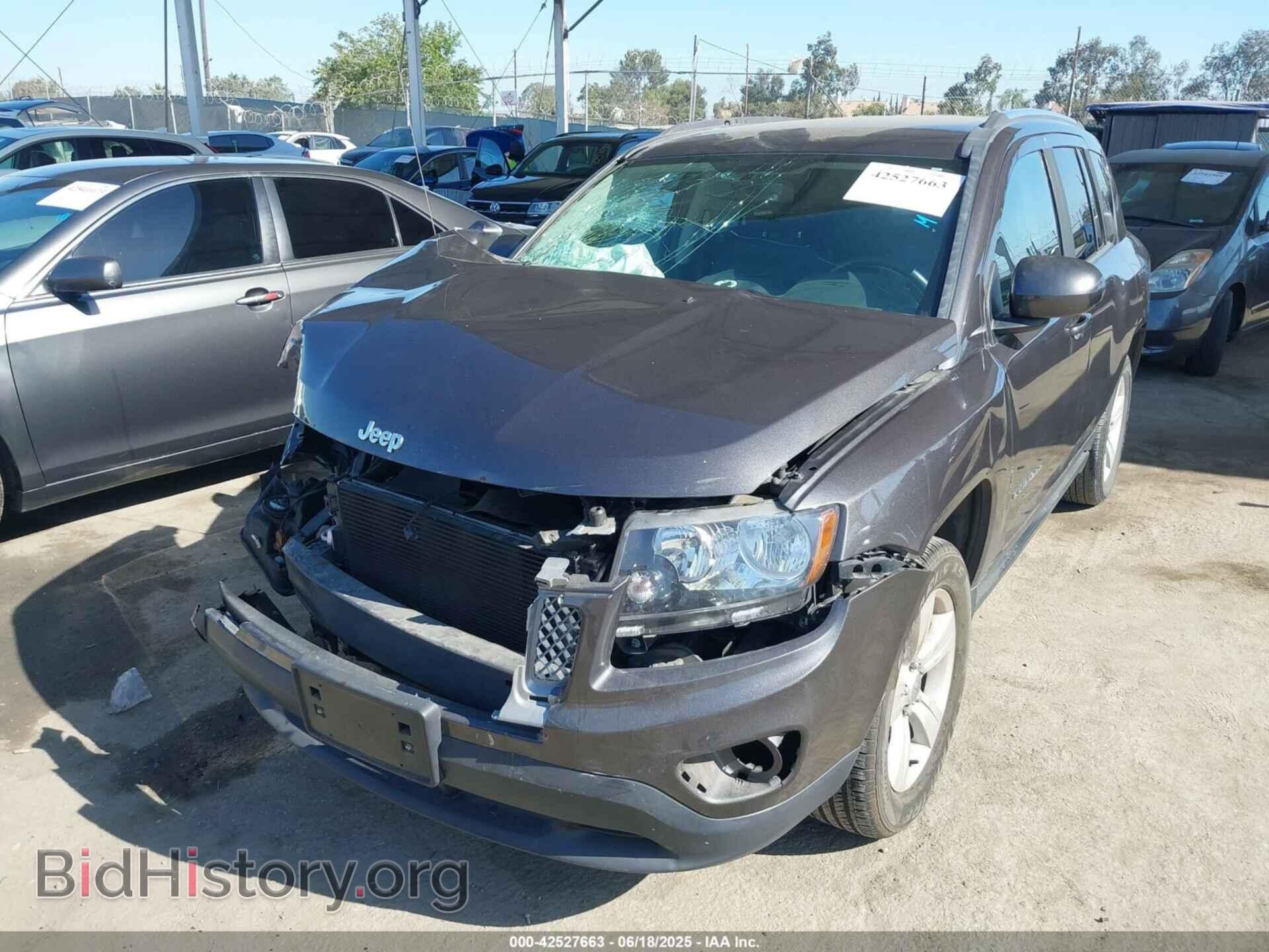 2014 JEEP COMPASS - VIN: 1C4NJCEB1ED737061 - Фото 2