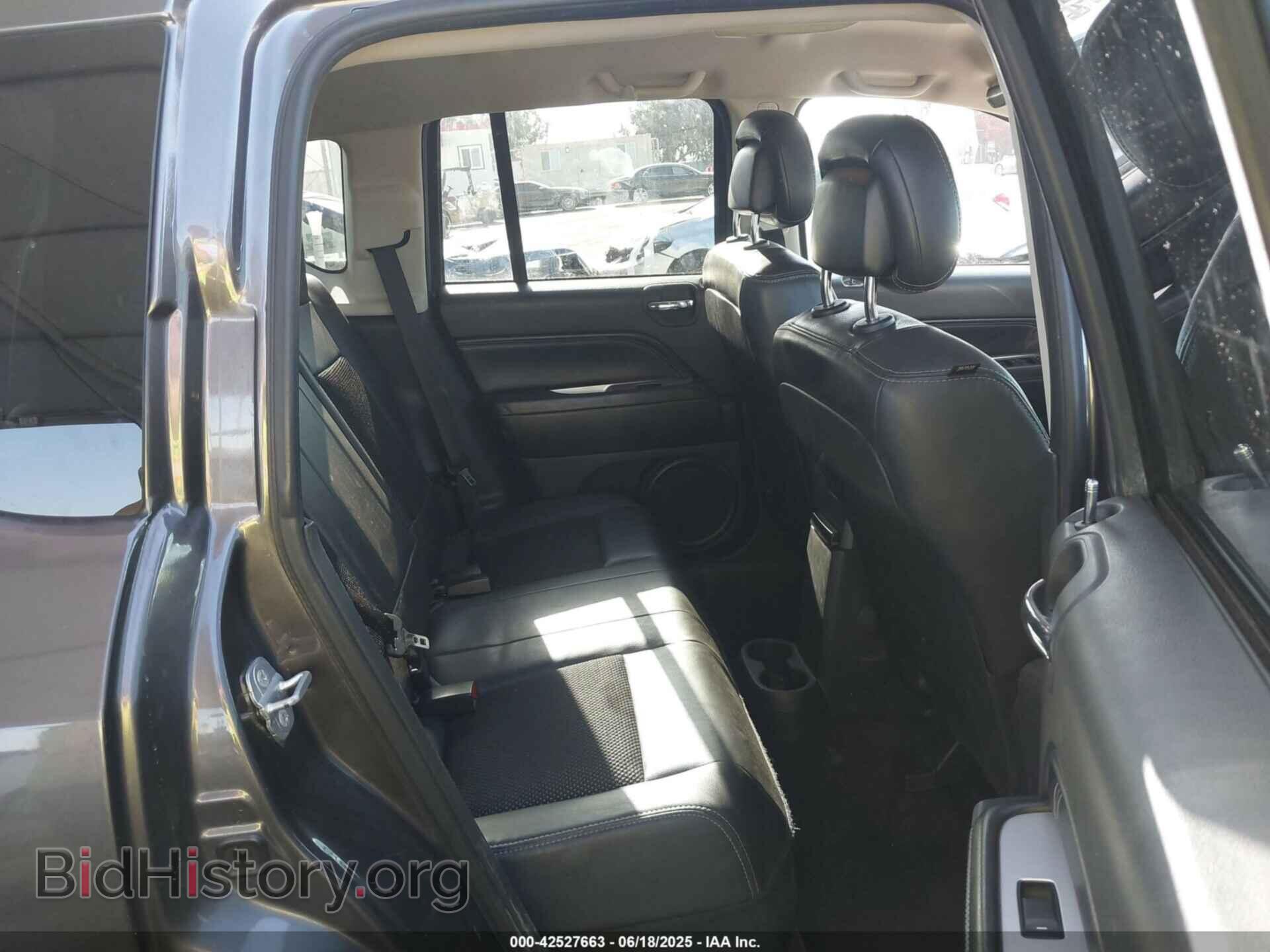 2014 JEEP COMPASS - VIN: 1C4NJCEB1ED737061 - Фото 8