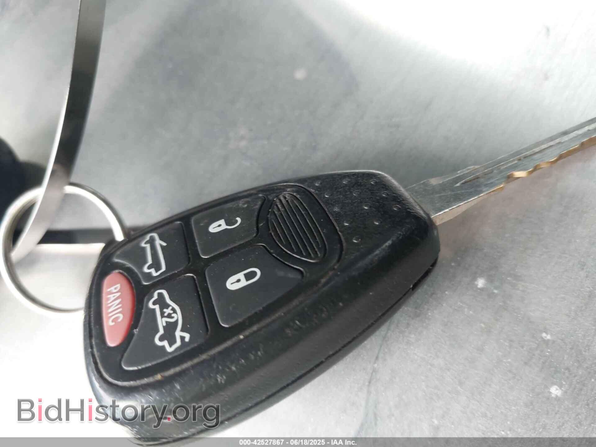 2013 CHRYSLER 200 - VIN: 1C3BCBEB5DN532976 - Фото 11