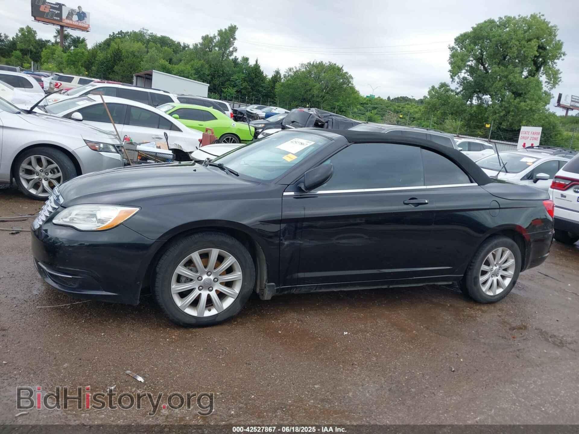 2013 CHRYSLER 200 - VIN: 1C3BCBEB5DN532976 - Фото 14