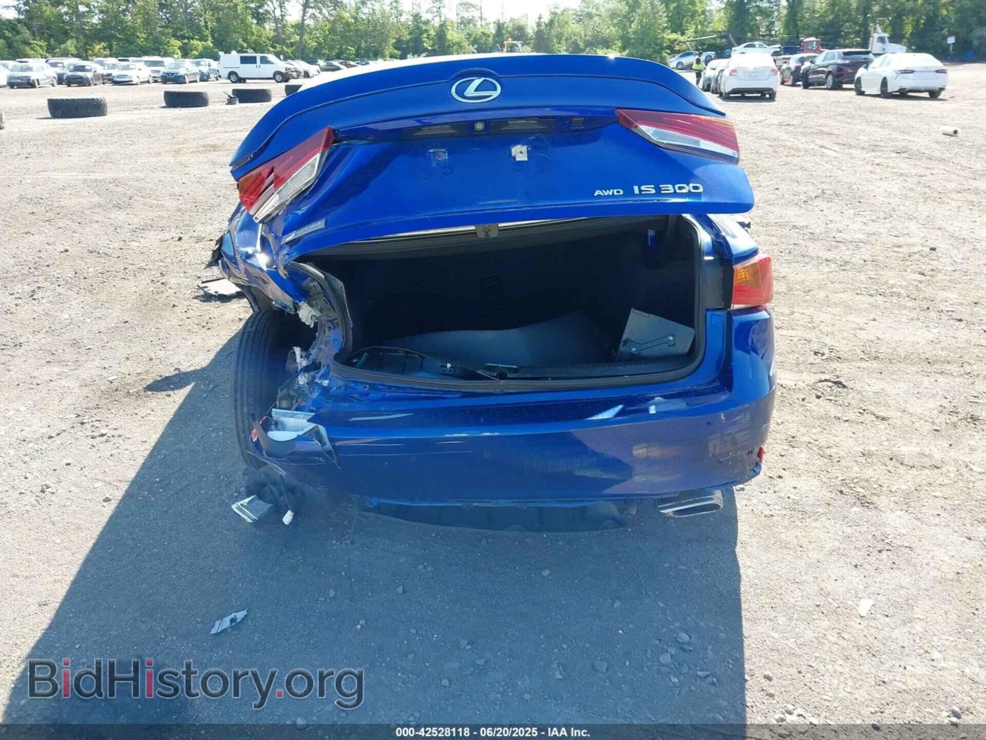 2019 LEXUS IS 300 - VIN: JTHC81D21K5038302 - Фото 16