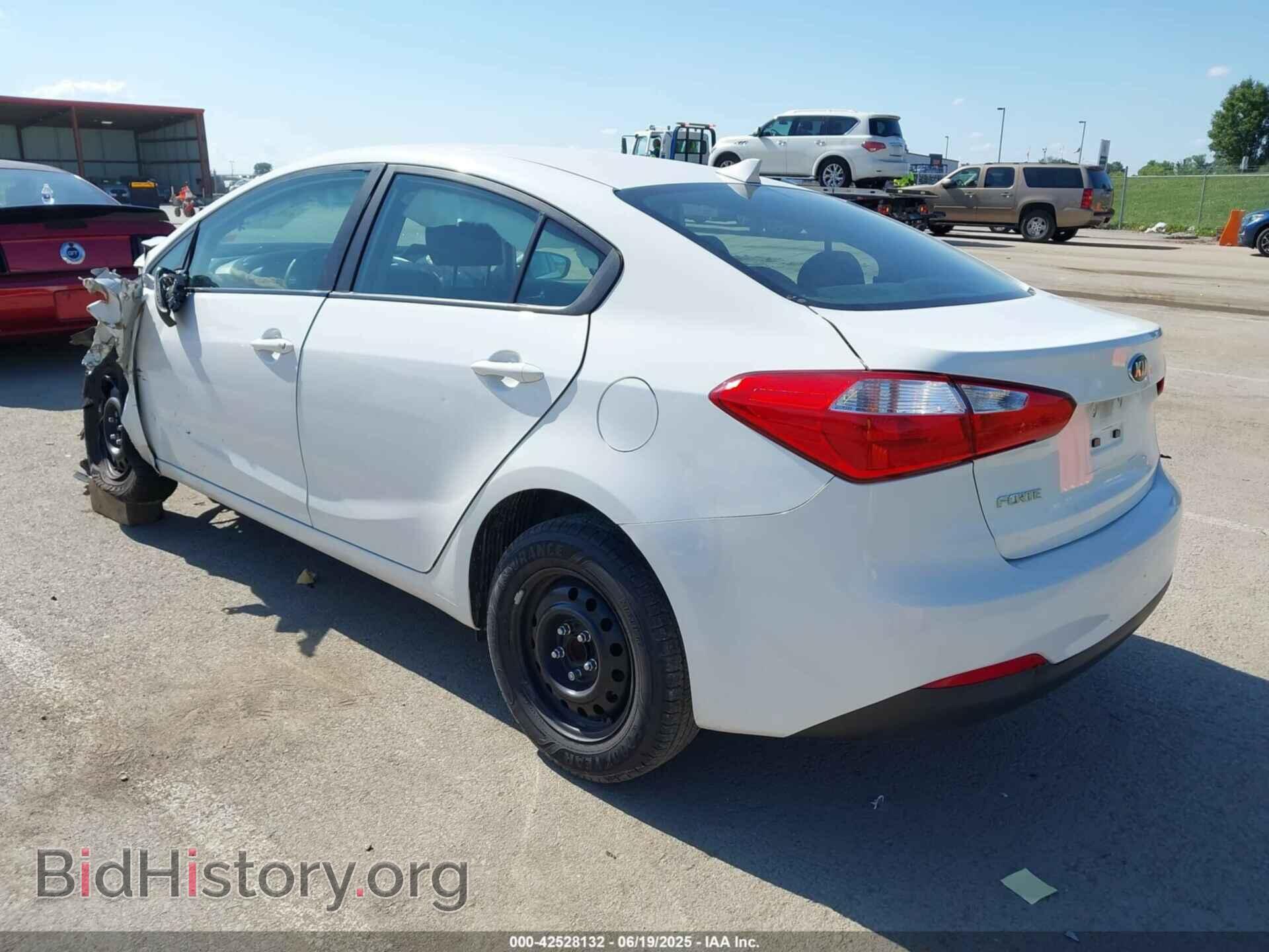 2016 KIA FORTE - VIN: KNAFK4A62G5457840 - Фото 3