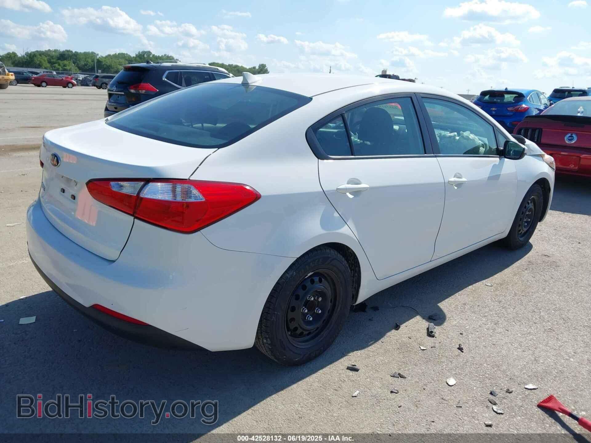2016 KIA FORTE - VIN: KNAFK4A62G5457840 - Фото 4