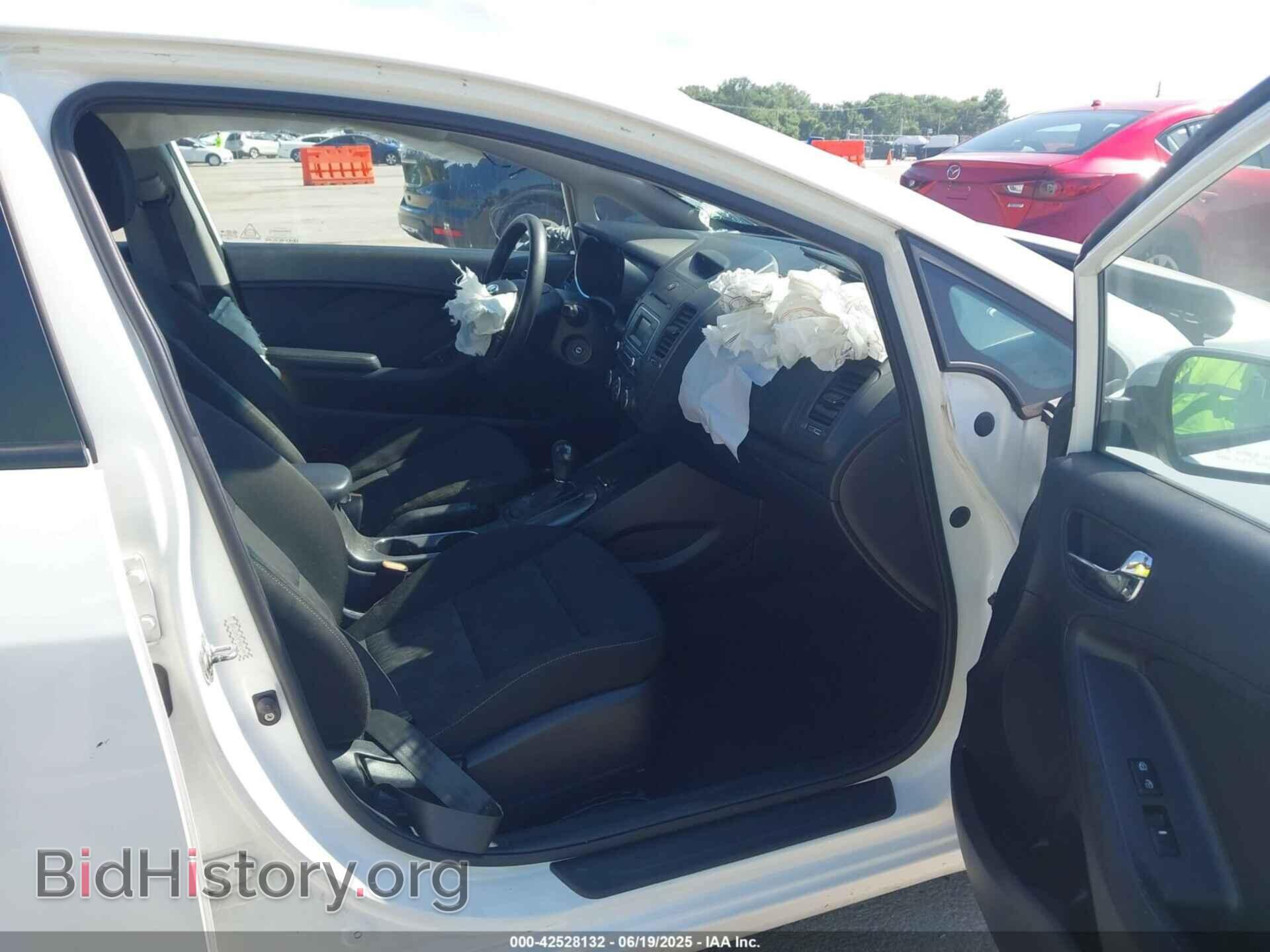 2016 KIA FORTE - VIN: KNAFK4A62G5457840 - Фото 5
