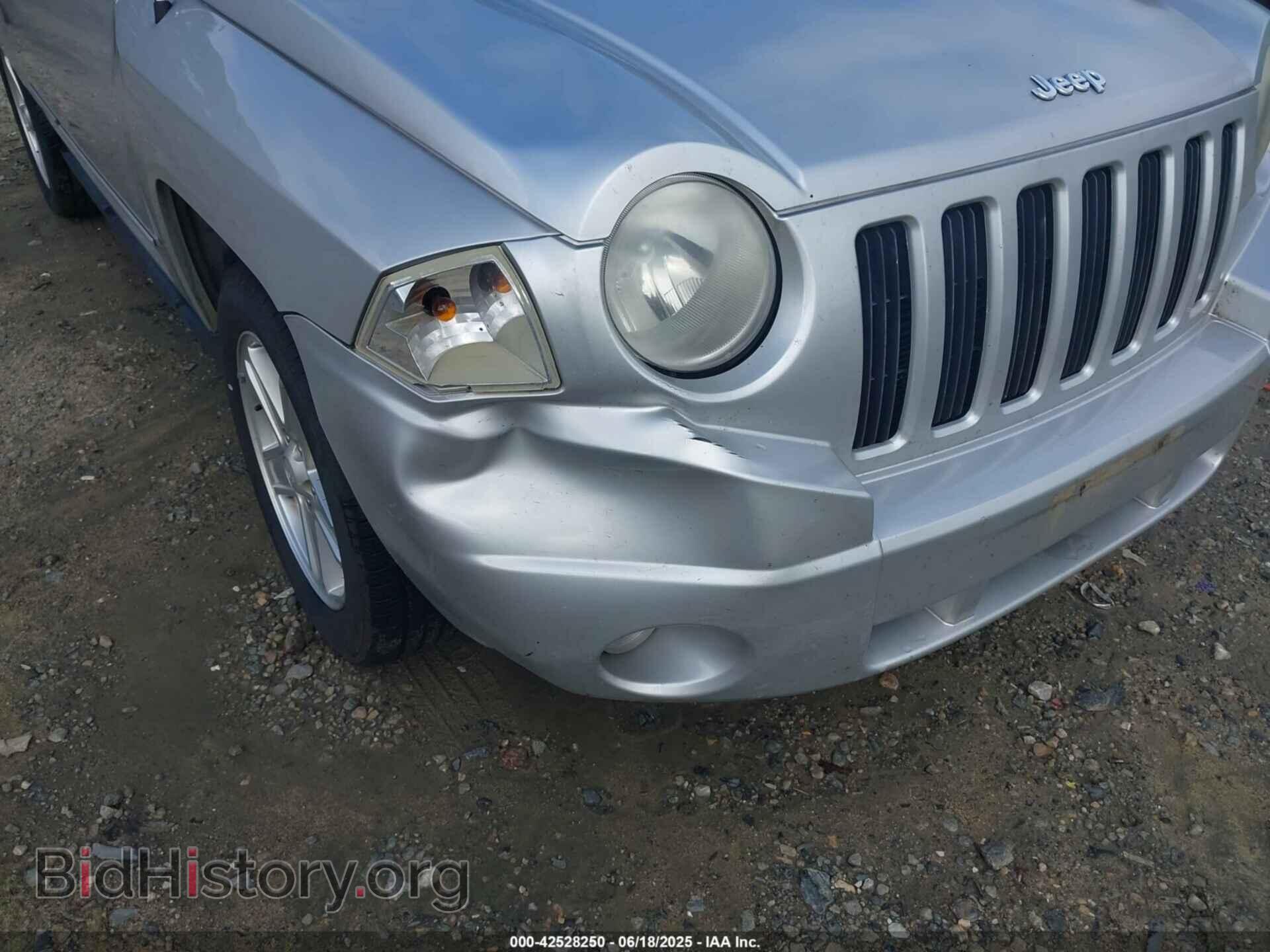 2010 JEEP COMPASS - VIN: 1J4NT4FA7AD503212 - Фото 6