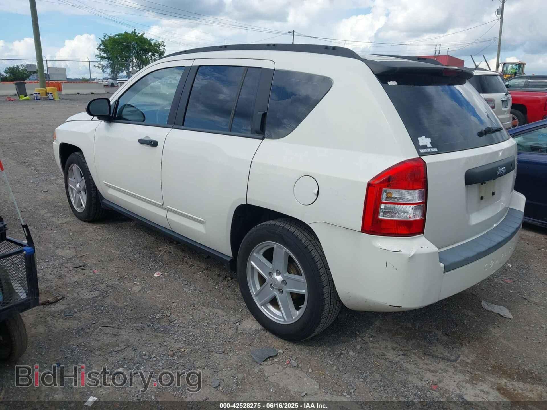 2008 JEEP COMPASS - VIN: 1J8FT47W68D689669 - Фото 3