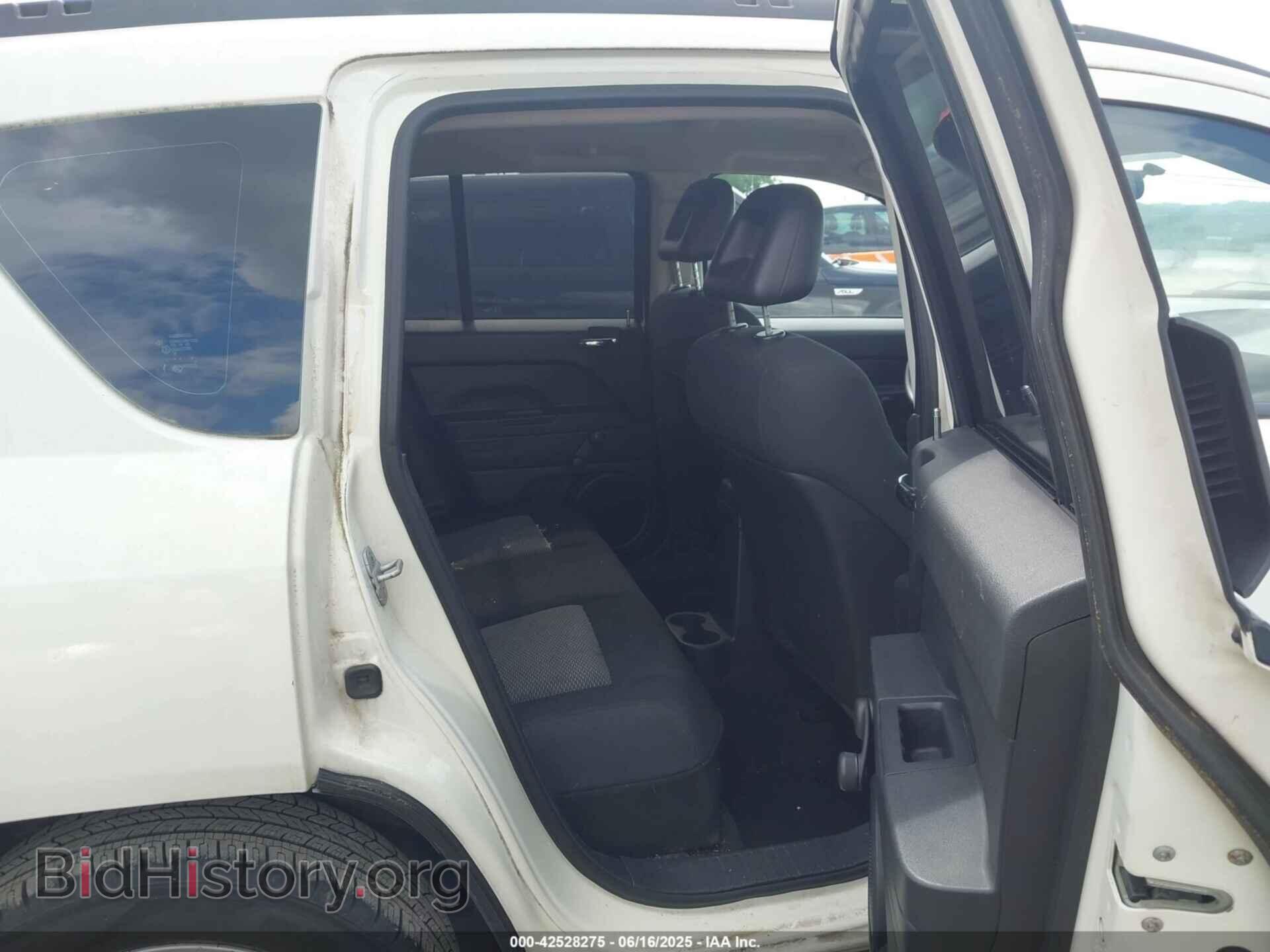 2008 JEEP COMPASS - VIN: 1J8FT47W68D689669 - Фото 8