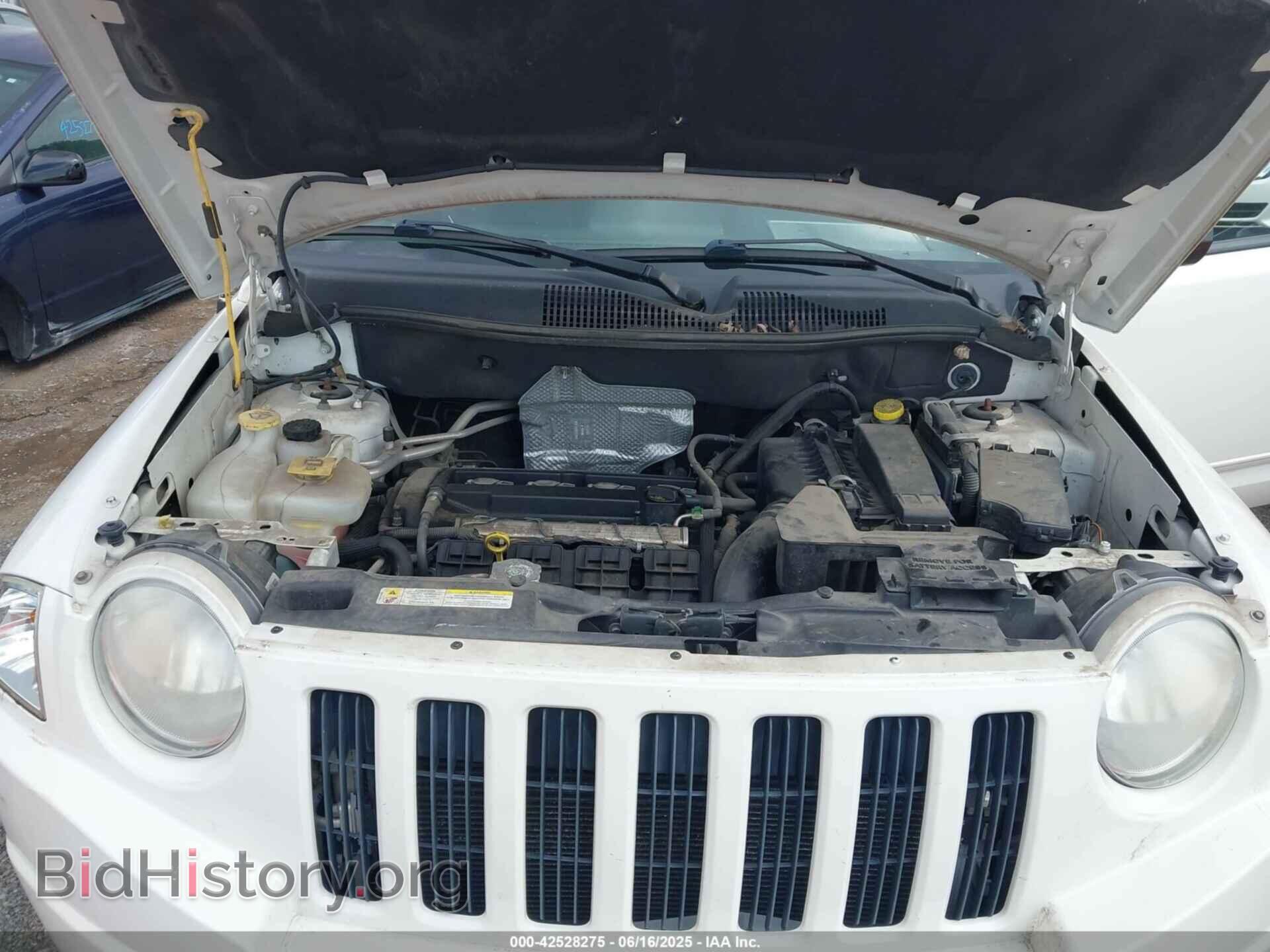 2008 JEEP COMPASS - VIN: 1J8FT47W68D689669 - Фото 10