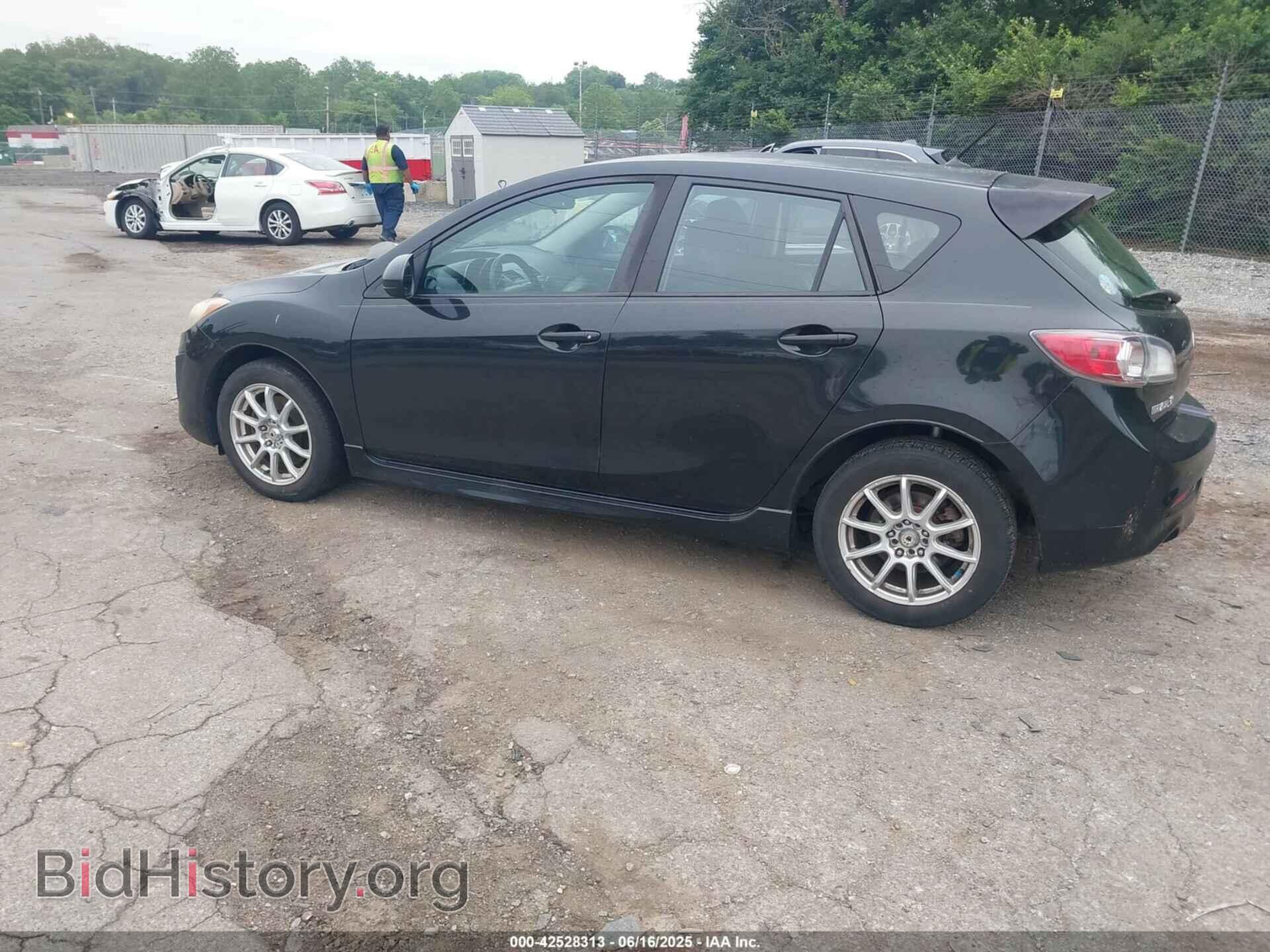 2010 MAZDA MAZDA3 - VIN: JM1BL1H60A1323152 - Фото 3