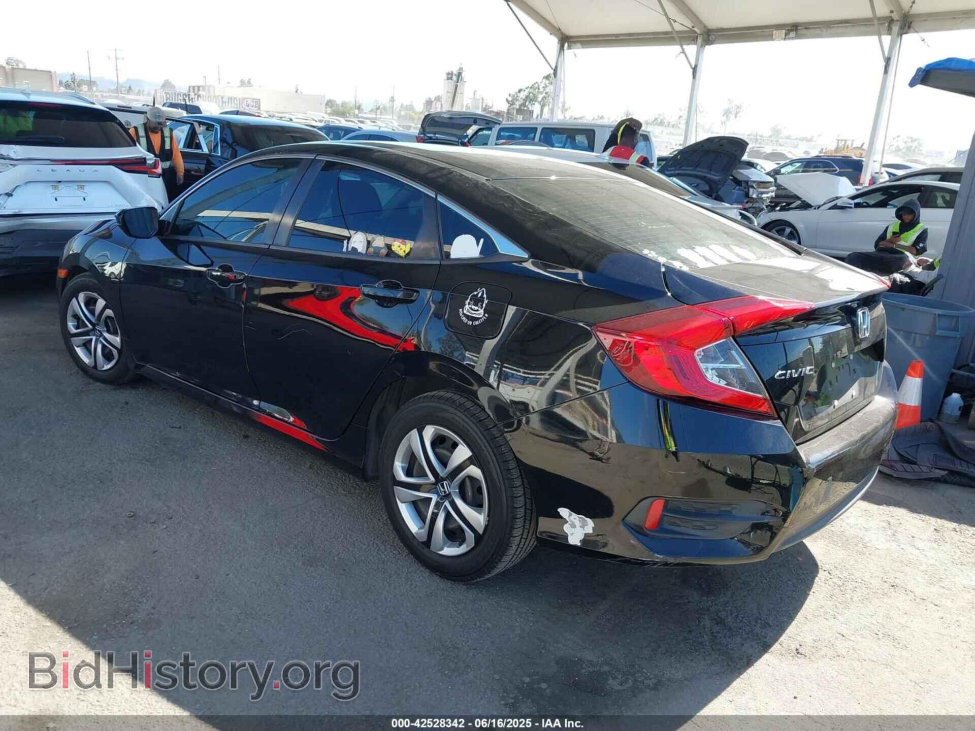 2018 HONDA CIVIC - VIN: 2HGFC2F50JH602251 - Фото 3