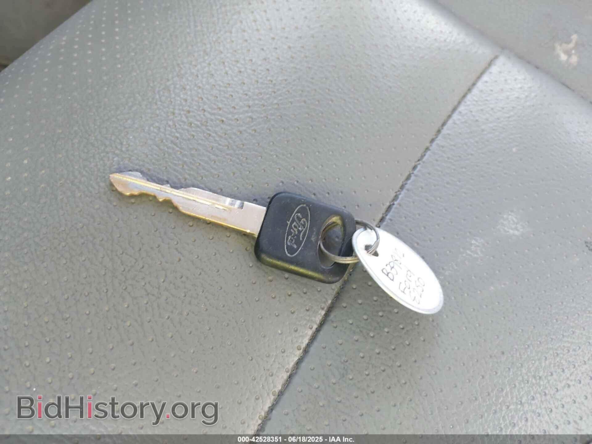 2011 FORD E-250 - VIN: 1FTNS2EL5BDB39812 - Photo 11