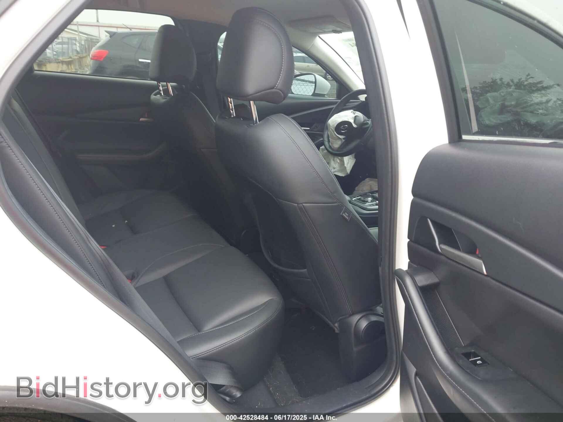 2022 MAZDA CX-30 - VIN: 3MVDMBBL4NM452304 - Фото 8