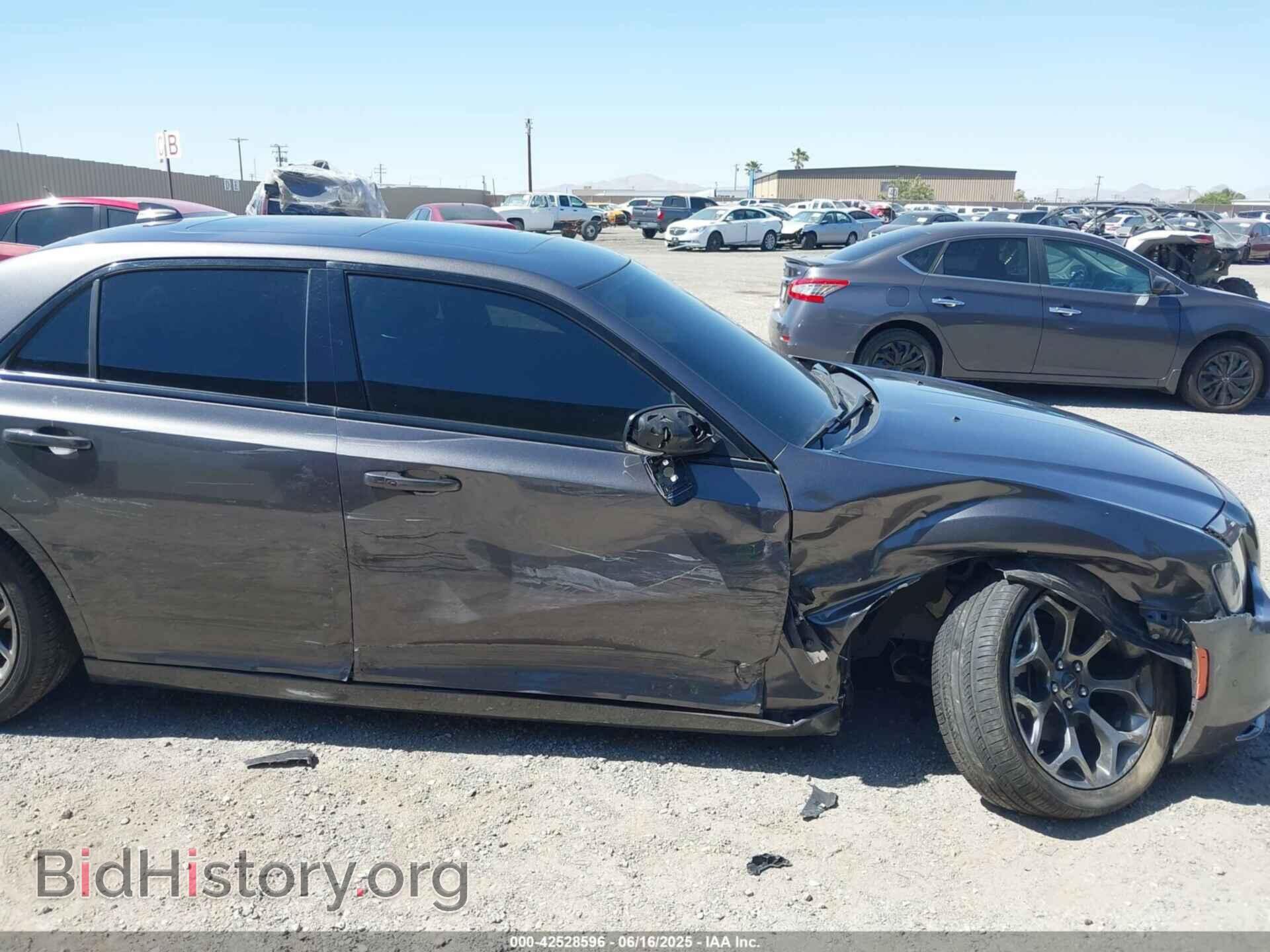 2022 CHRYSLER 300 - VIN: 2C3CCABG7NH154250 - Фото 6