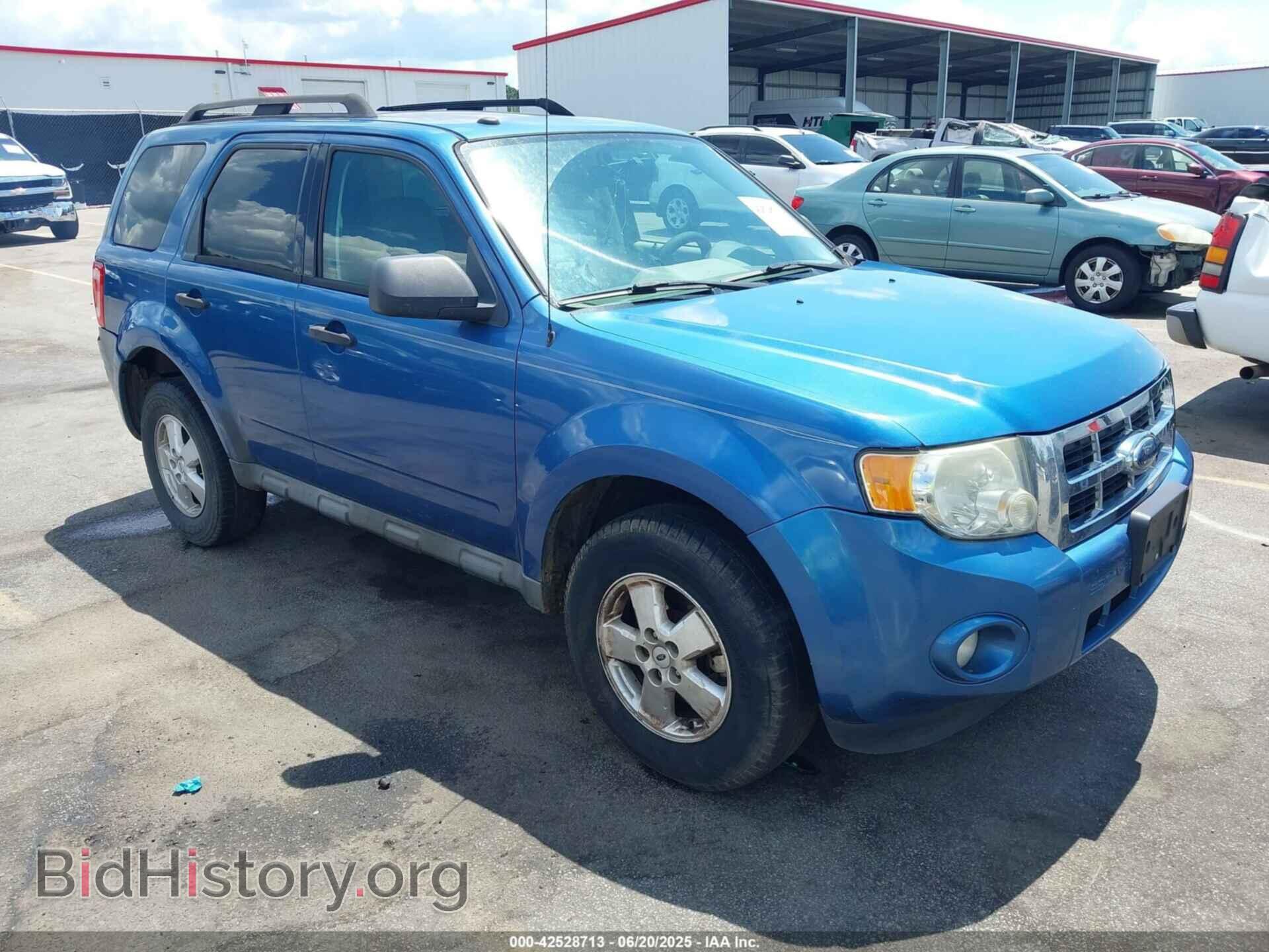 Photo 1FMCU03729KD04552 - FORD ESCAPE 2009