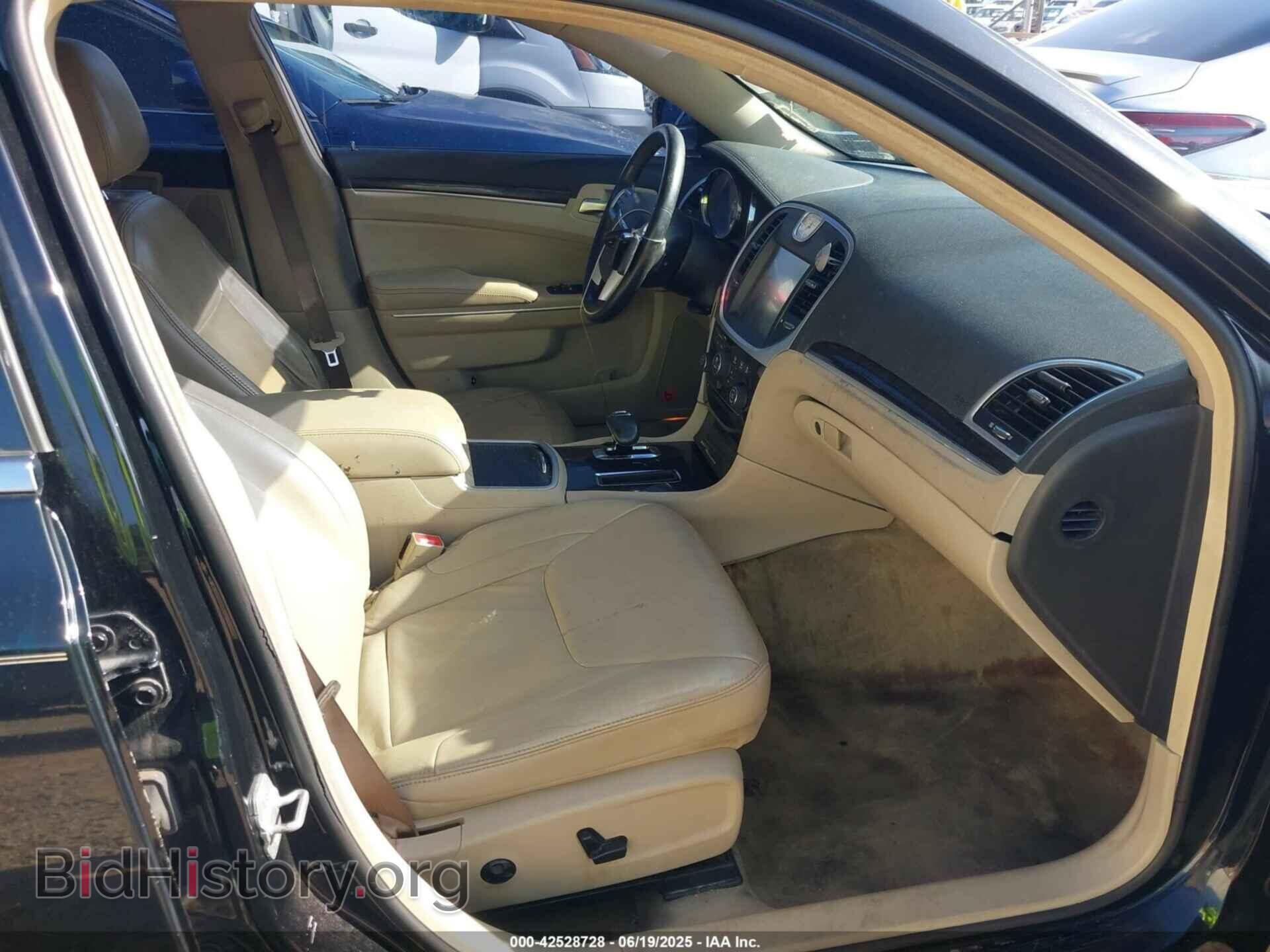 2014 CHRYSLER 300 - VIN: 2C3CCAAG0EH186216 - Фото 5