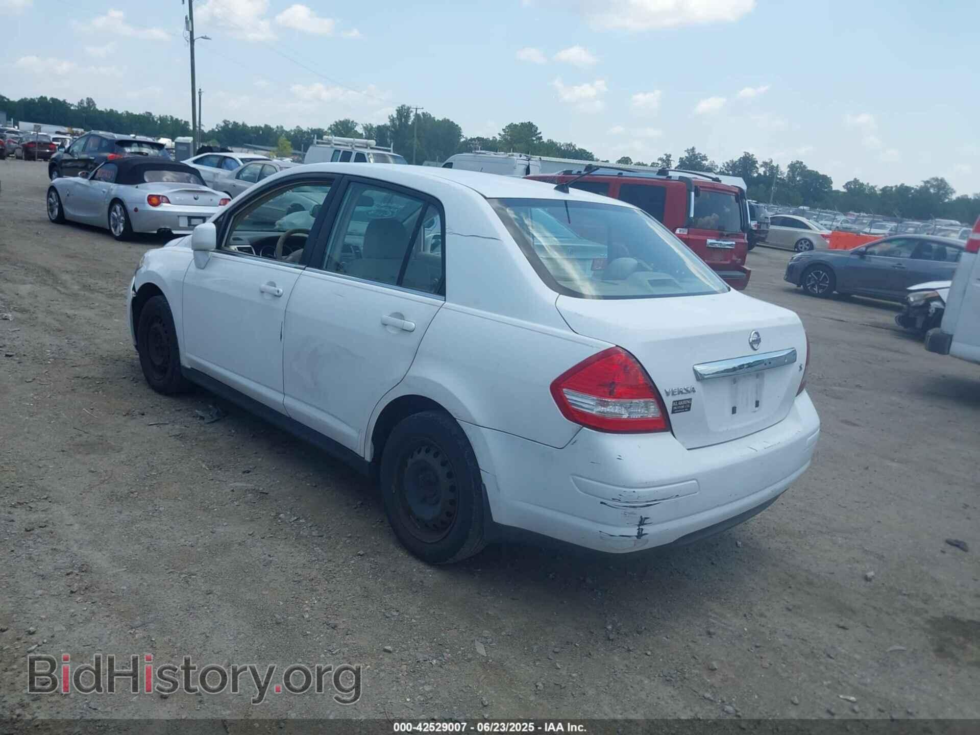 2007 NISSAN VERSA - VIN: 3N1BC11E87L456683 - Фото 3