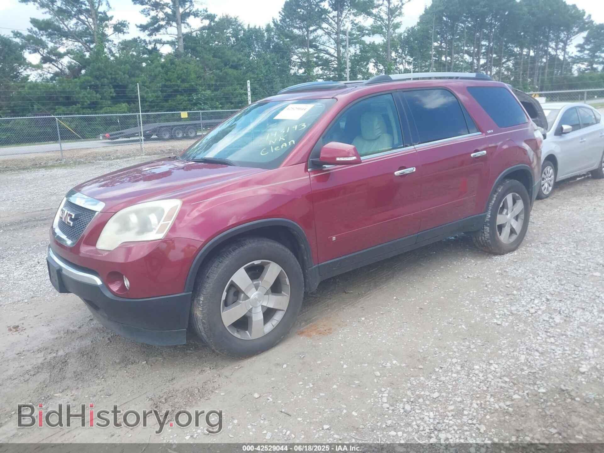 2010 GMC ACADIA - VIN: 1GKLRMED7AJ143193 - Фото 2