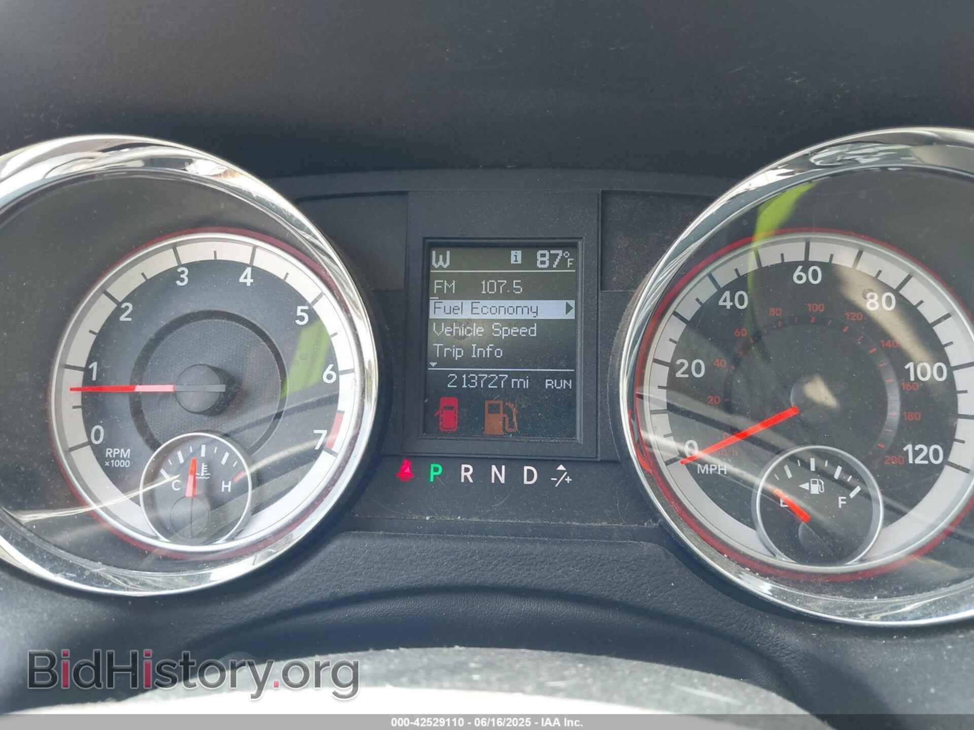 2011 DODGE GRAND CARAVAN - VIN: 2D4RN5DG3BR751215 - Фото 7