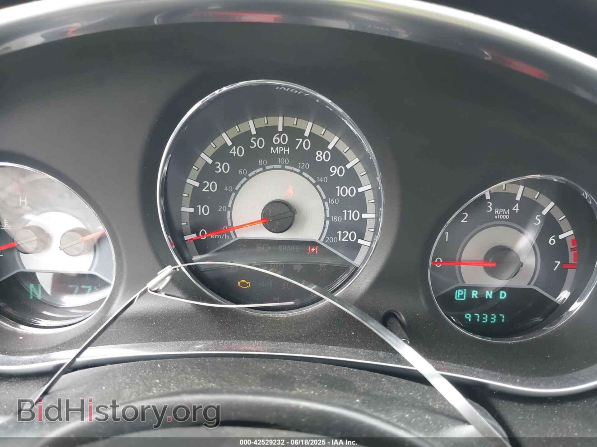 2012 CHRYSLER 200 - VIN: 1C3CCBBB2CN160794 - Фото 7