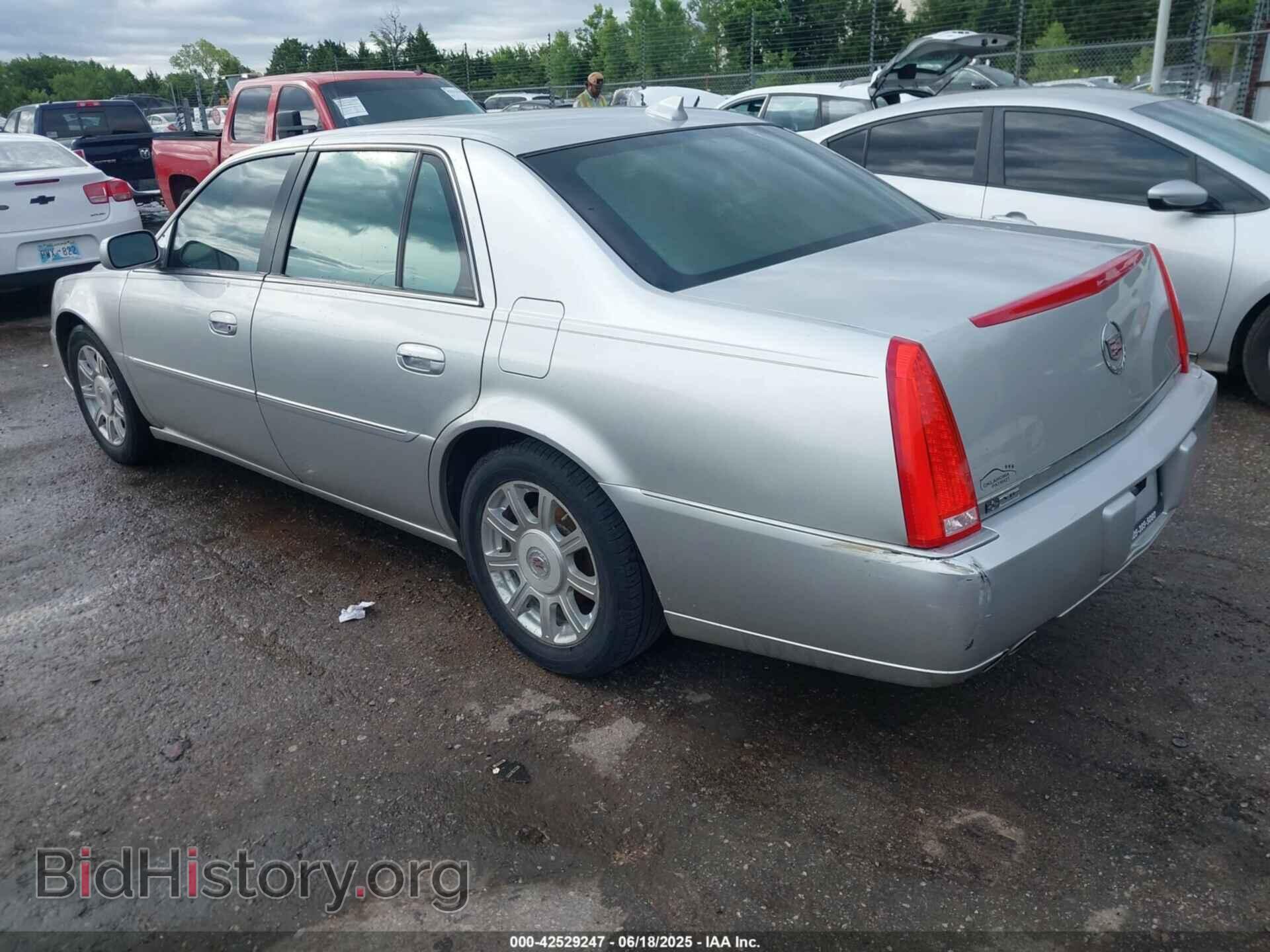 2009 CADILLAC DTS - VIN: 1G6KD57Y09U126664 - Фото 3