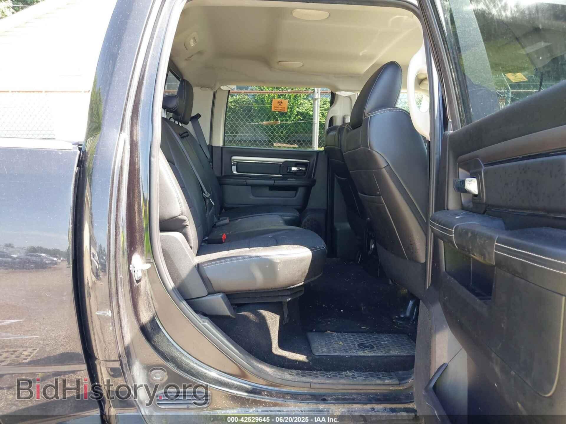 2016 RAM 1500 - VIN: 1C6RR7MT0GS149802 - Фото 8