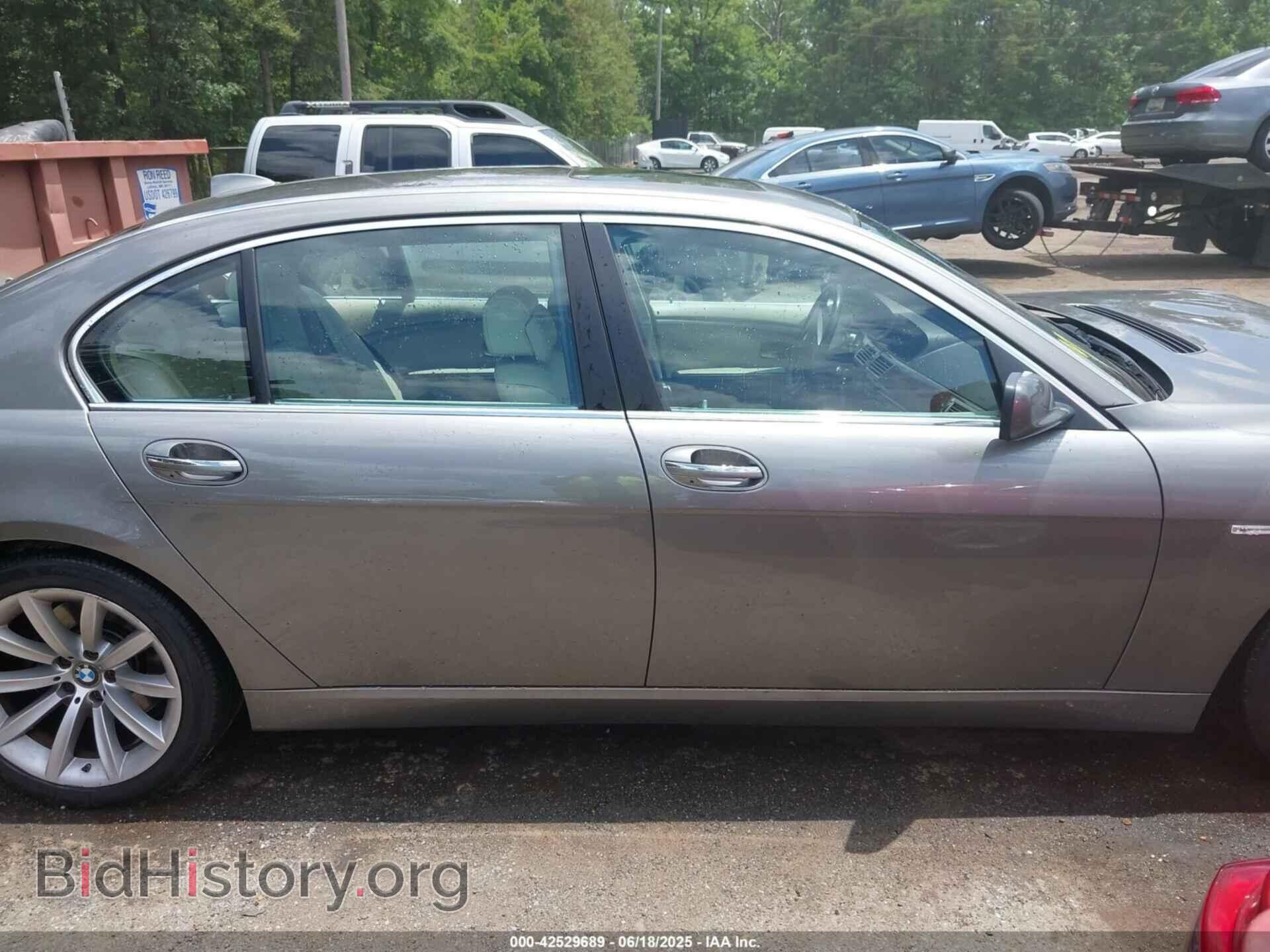 2007 BMW 750LI - VIN: WBAHN83537DT74855 - Фото 13