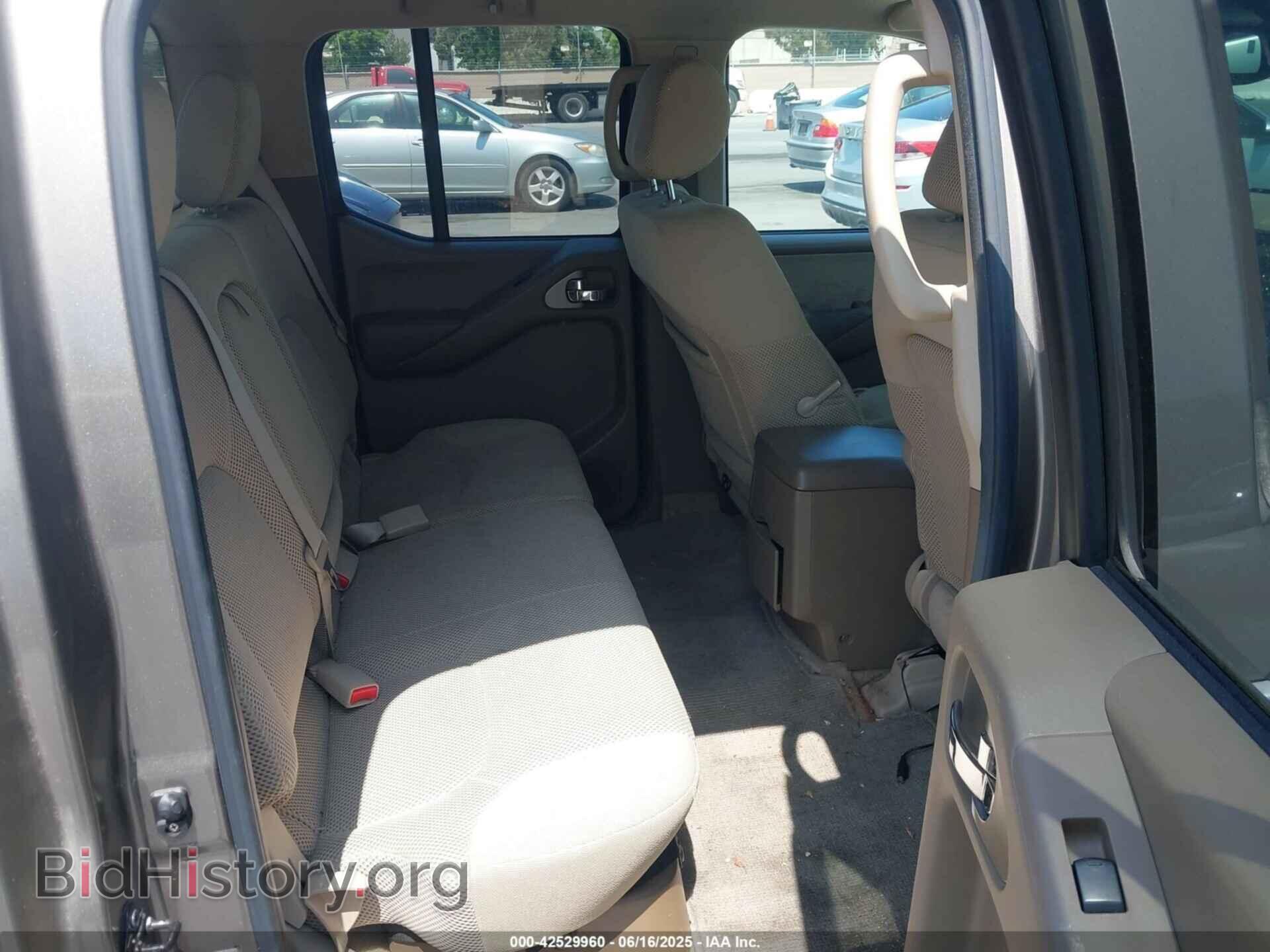 2005 NISSAN FRONTIER - VIN: 1N6AD07U85C447468 - Фото 8